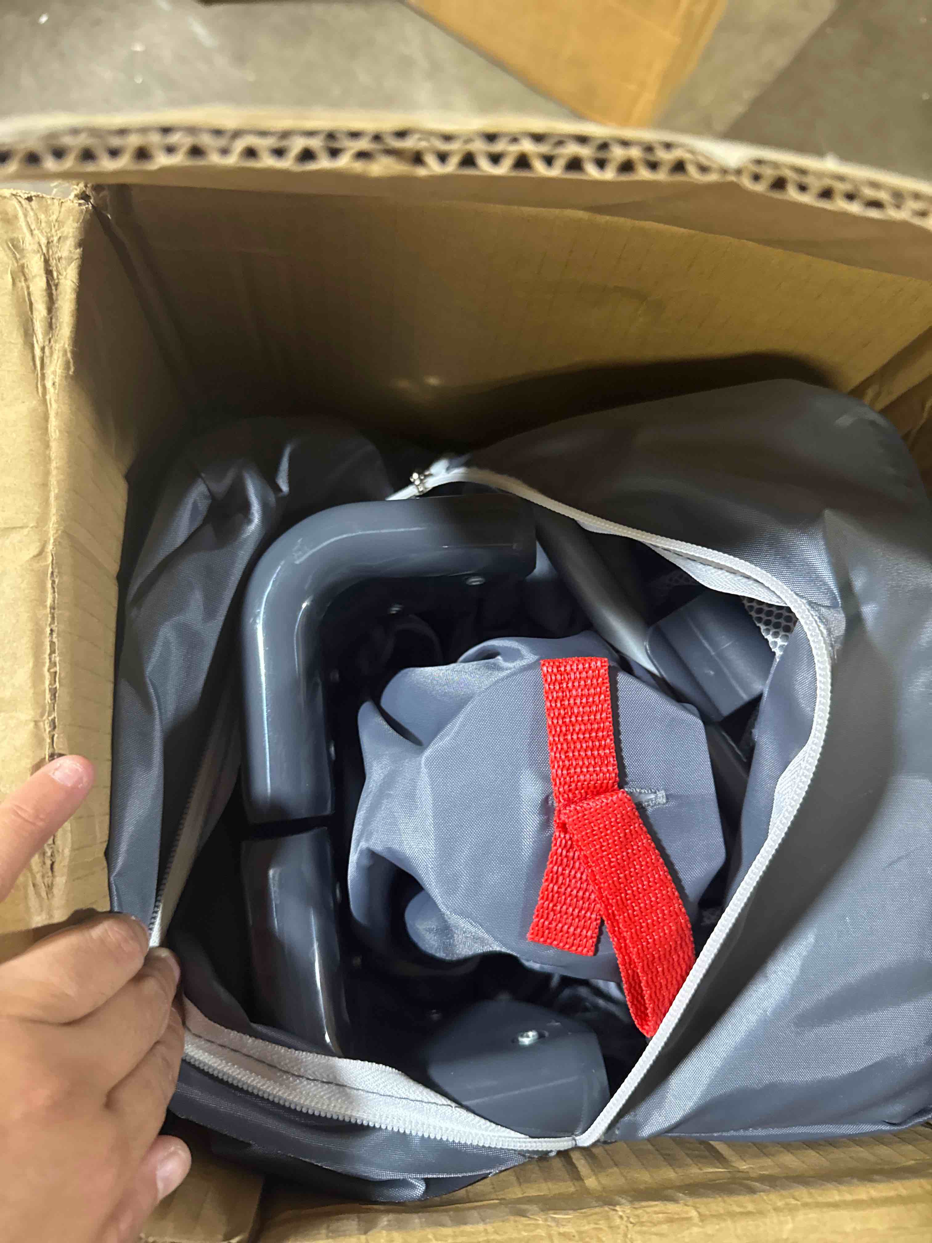 https://s3.amazonaws.com/lotting-images-prod/phillipi/TEA3364386_1756324861863.jpeg