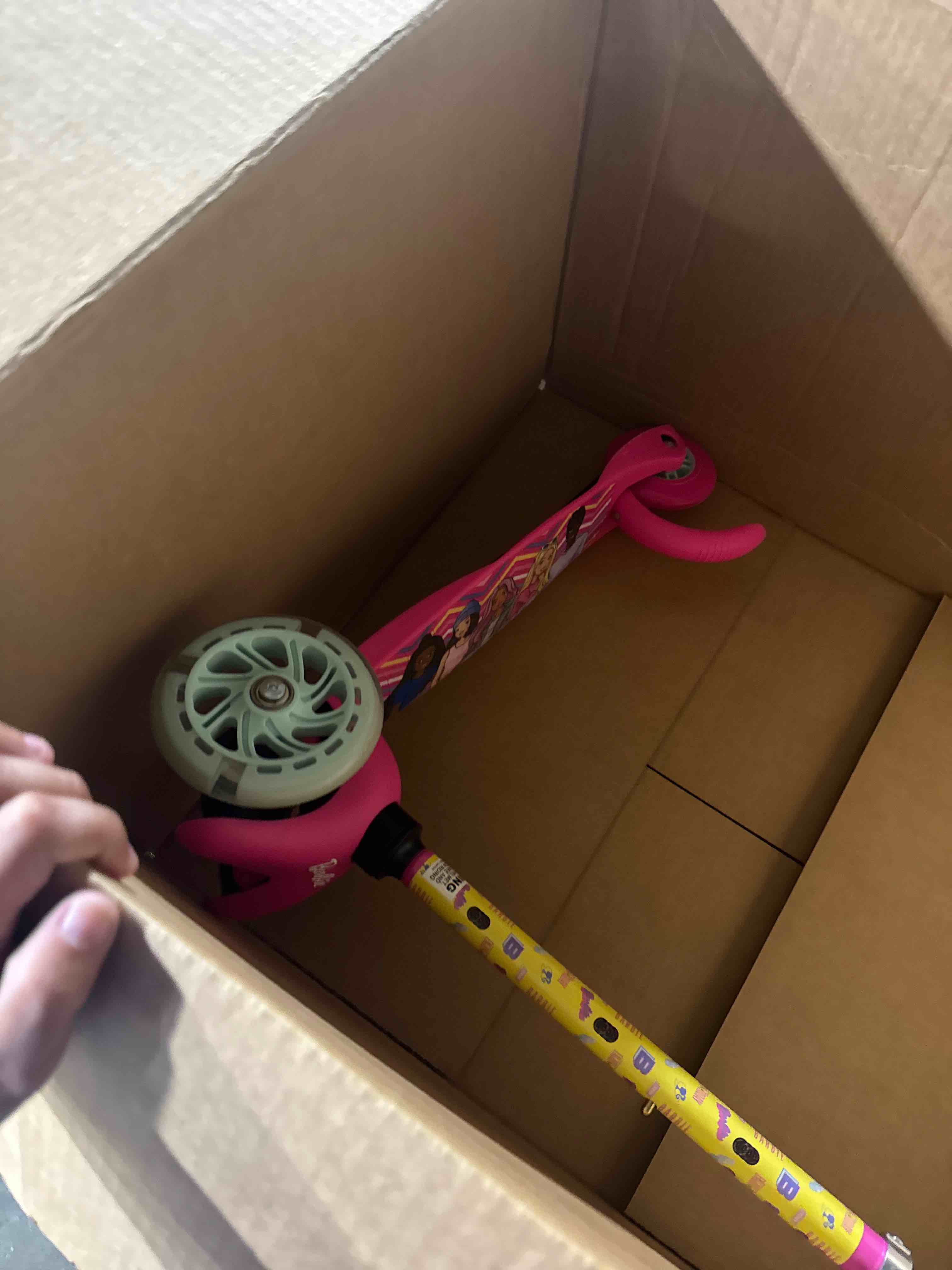 https://s3.amazonaws.com/lotting-images-prod/phillipi/TEA3364406_1756382748528.jpeg