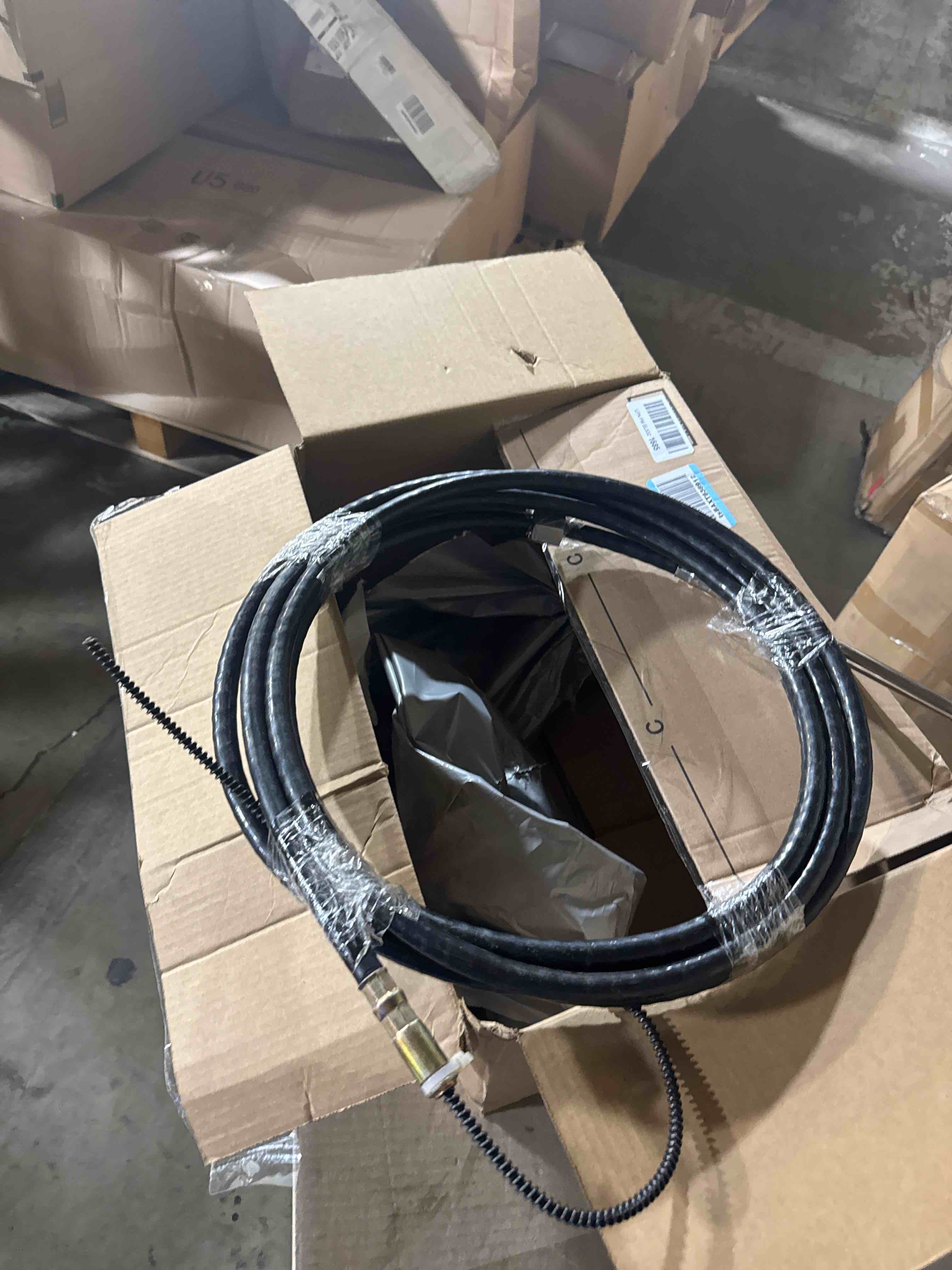 https://s3.amazonaws.com/lotting-images-prod/phillipi/TEA3364409_1756383140520.jpeg