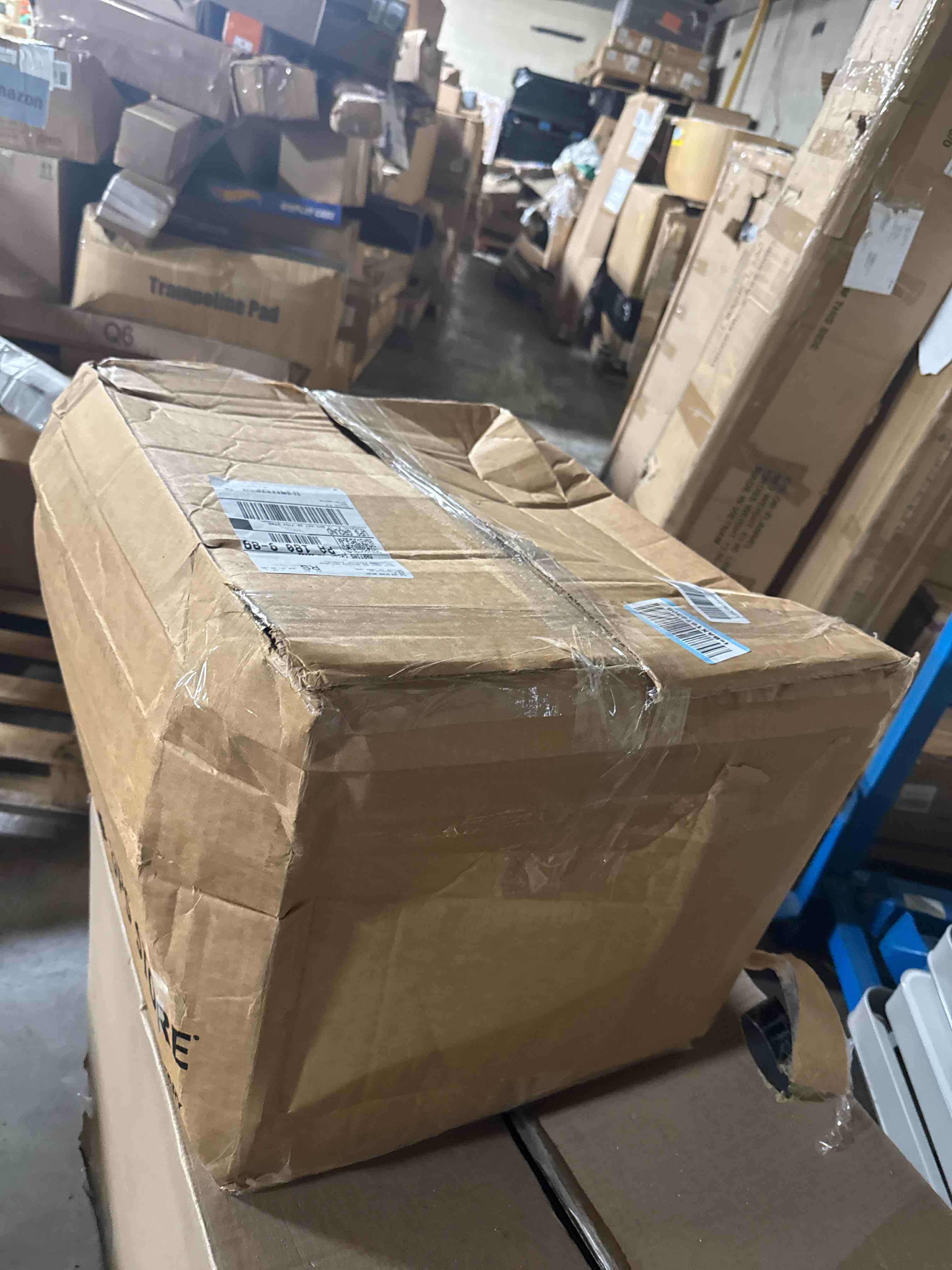 https://s3.amazonaws.com/lotting-images-prod/phillipi/TEA3364412_1756383811599.jpeg