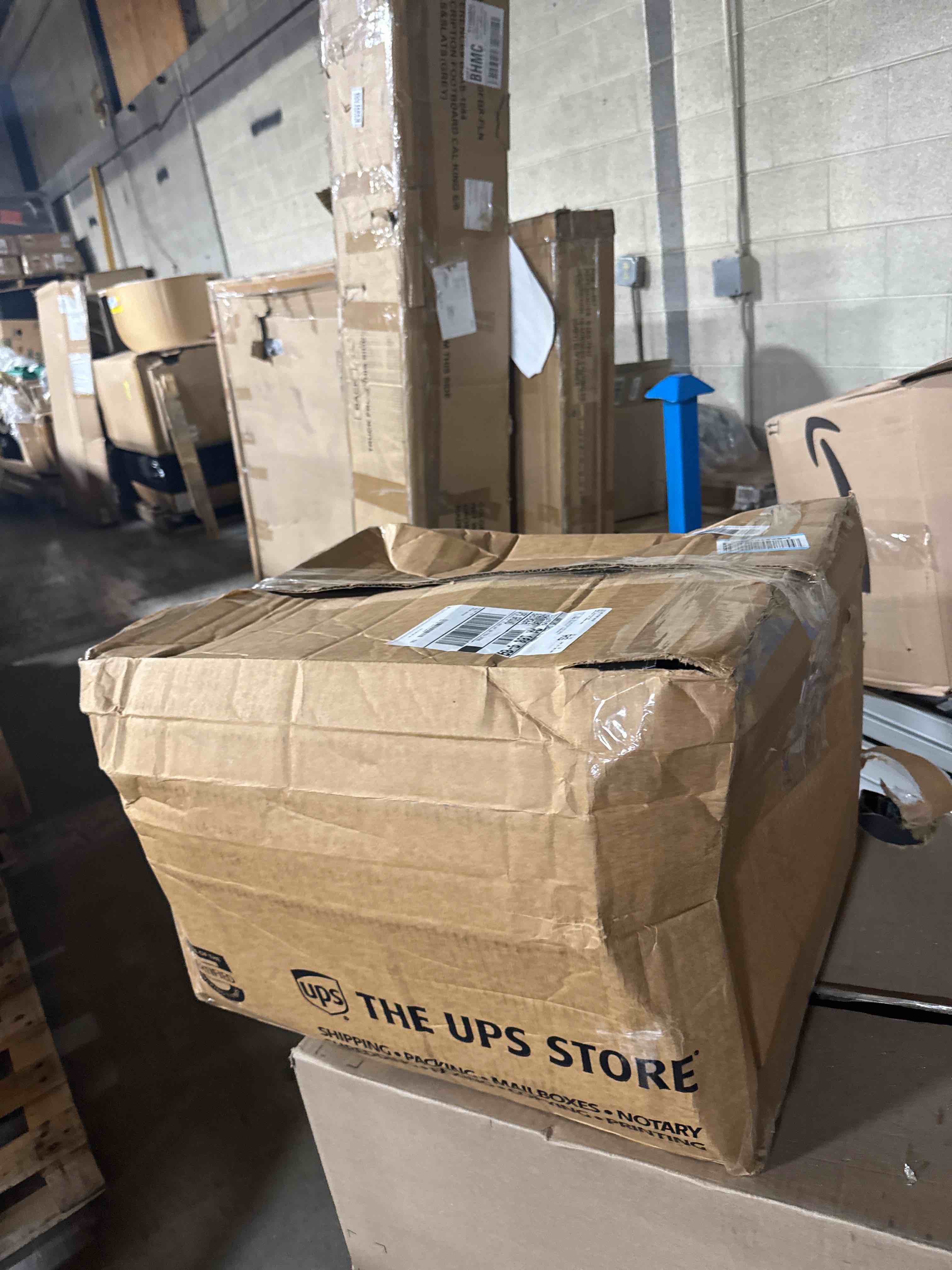 https://s3.amazonaws.com/lotting-images-prod/phillipi/TEA3364412_1756383813313.jpeg