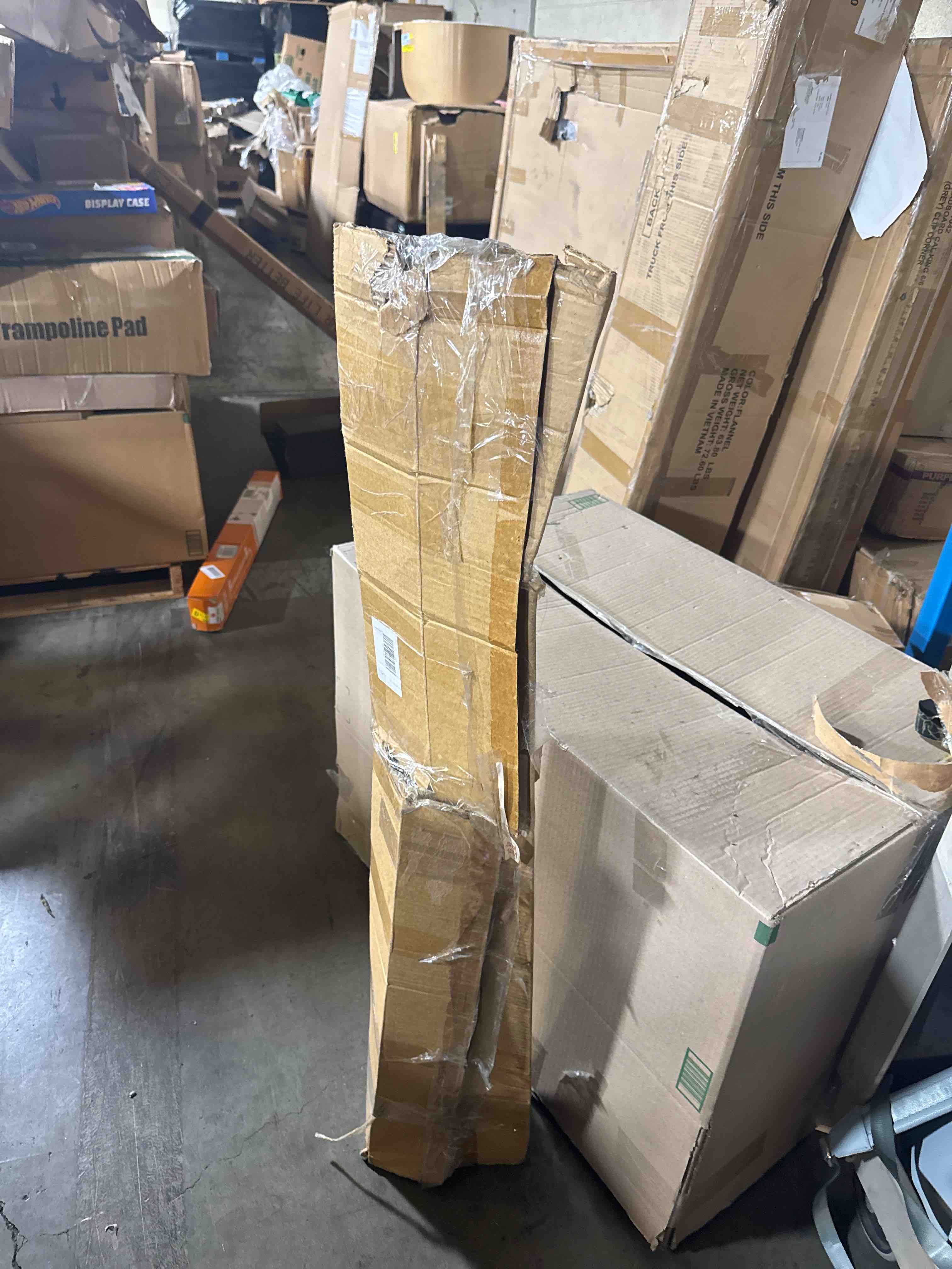 https://s3.amazonaws.com/lotting-images-prod/phillipi/TEA3364418_1756384579050.jpeg