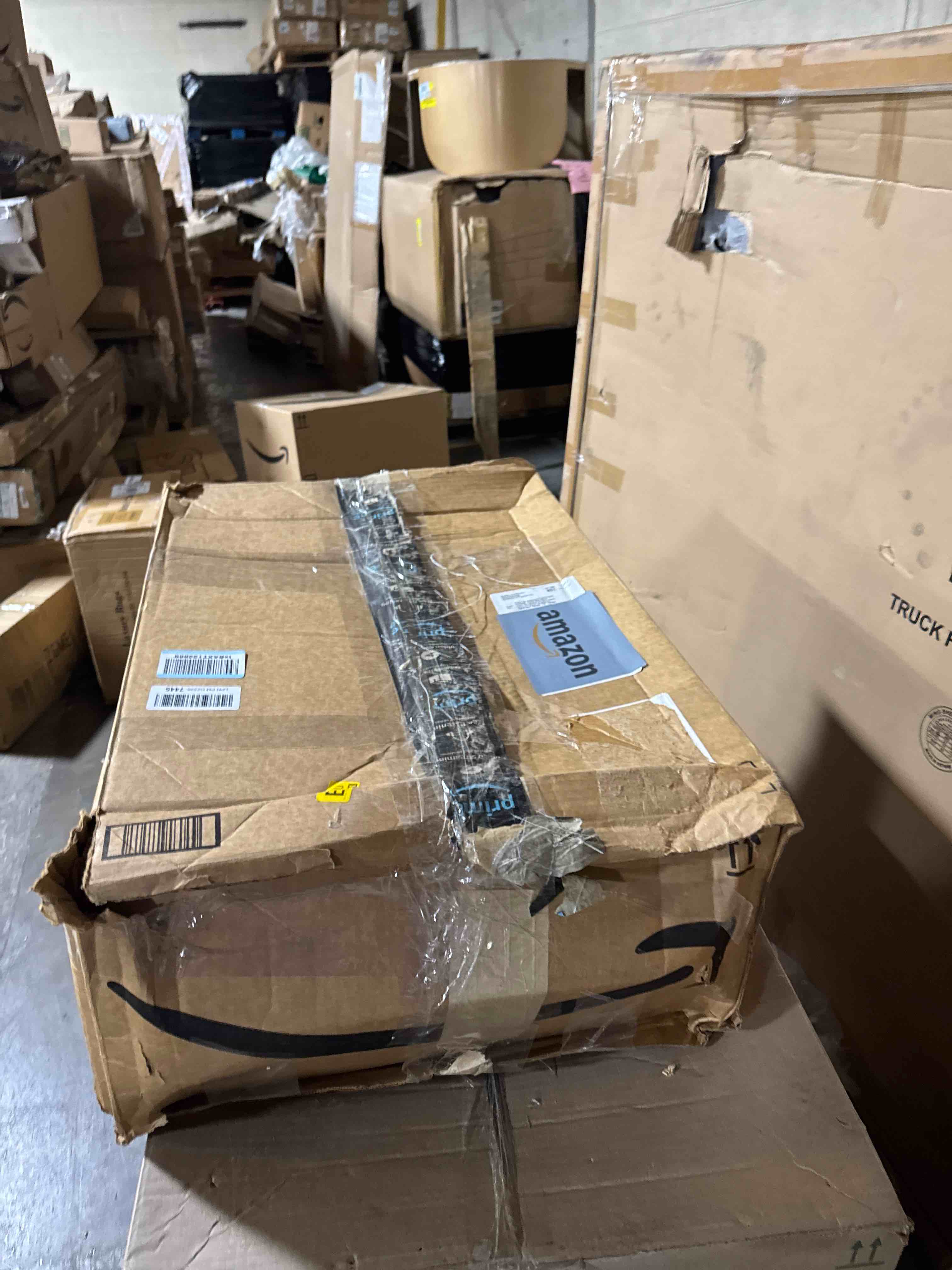 https://s3.amazonaws.com/lotting-images-prod/phillipi/TEA3364455_1756389494709.jpeg