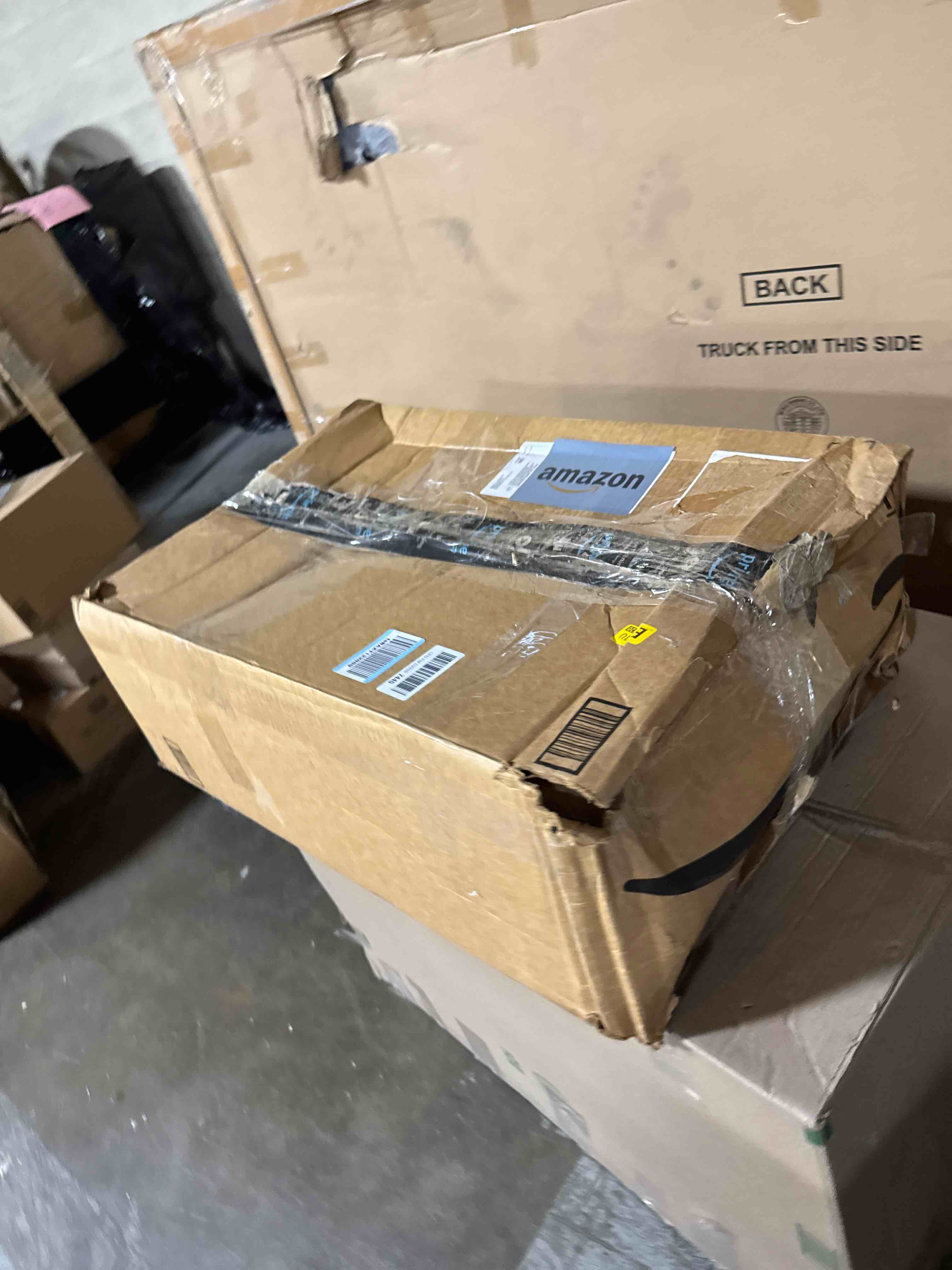 https://s3.amazonaws.com/lotting-images-prod/phillipi/TEA3364455_1756389495658.jpeg