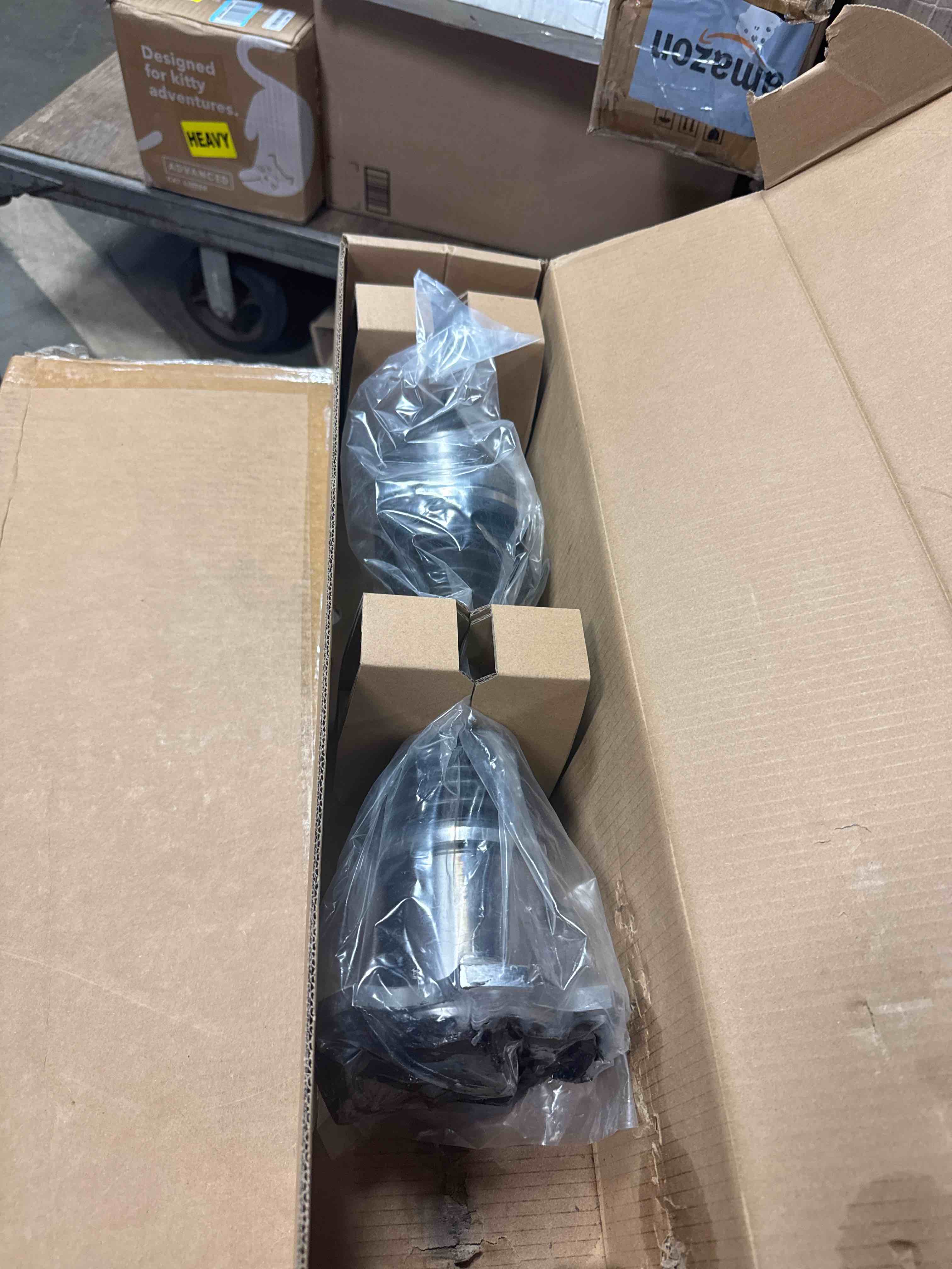https://s3.amazonaws.com/lotting-images-prod/phillipi/TEA3364467_1756487569313.jpeg