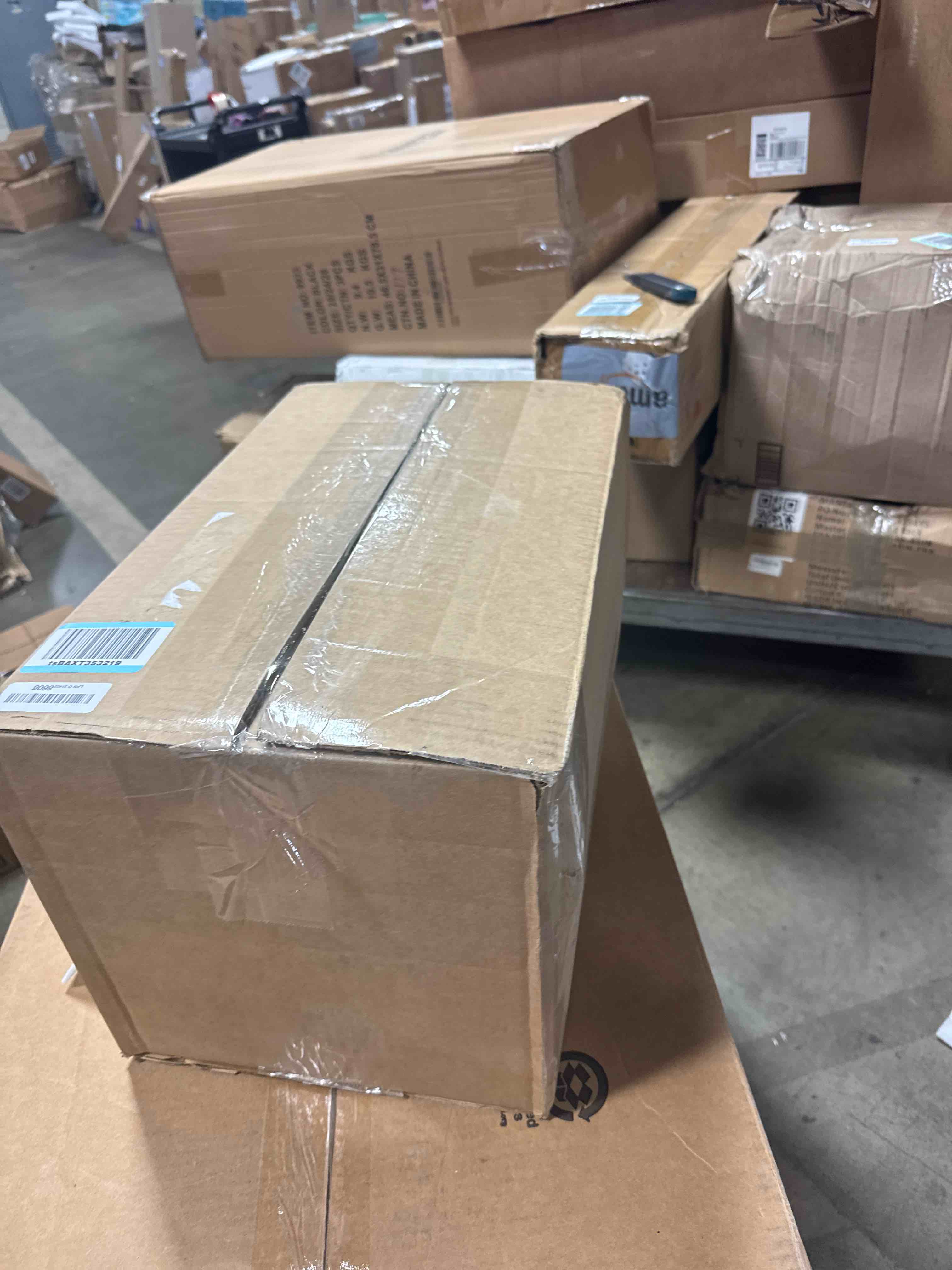 https://s3.amazonaws.com/lotting-images-prod/phillipi/TEA3364469_1756487755998.jpeg