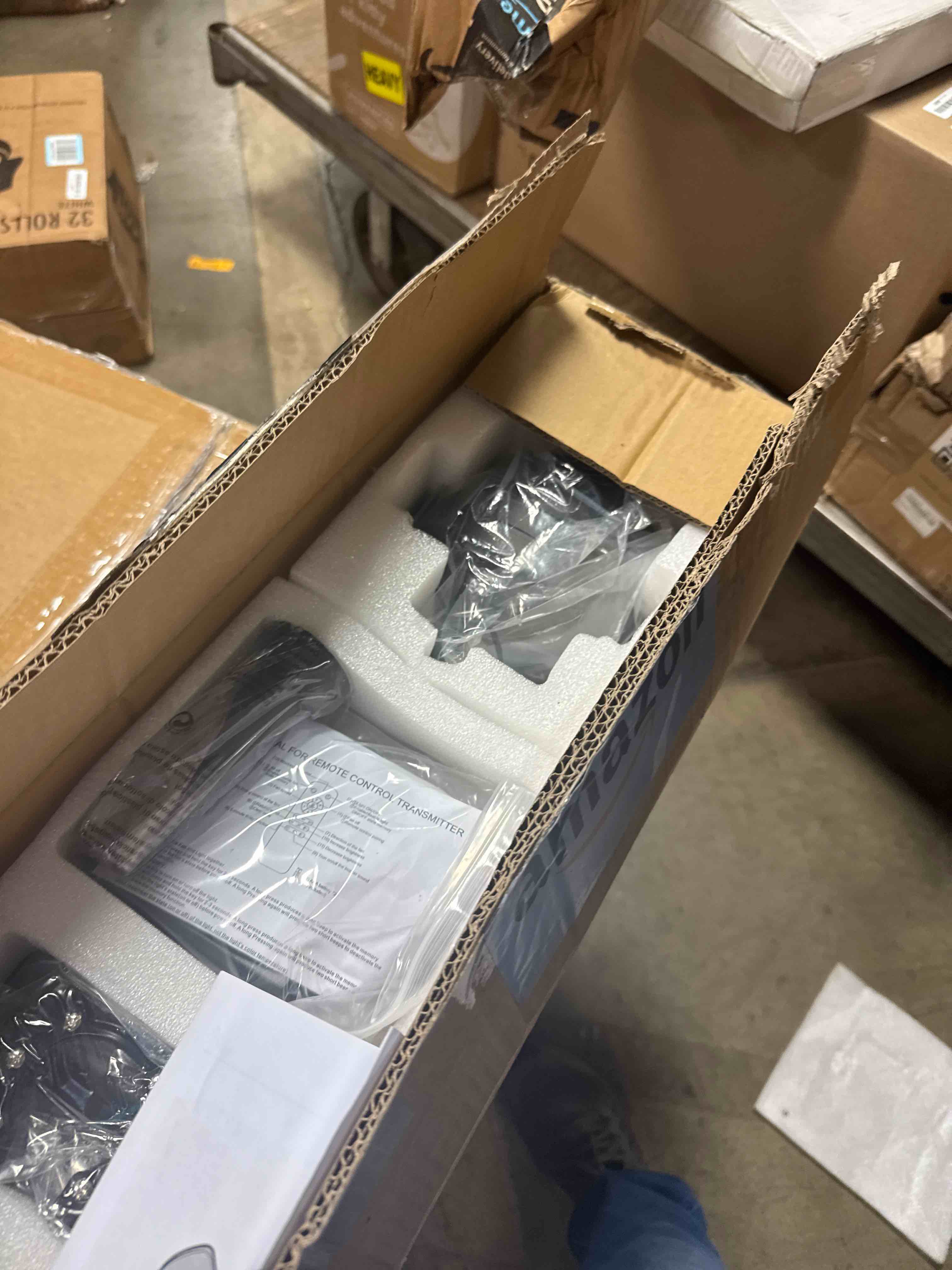 https://s3.amazonaws.com/lotting-images-prod/phillipi/TEA3364472_1756488074284.jpeg