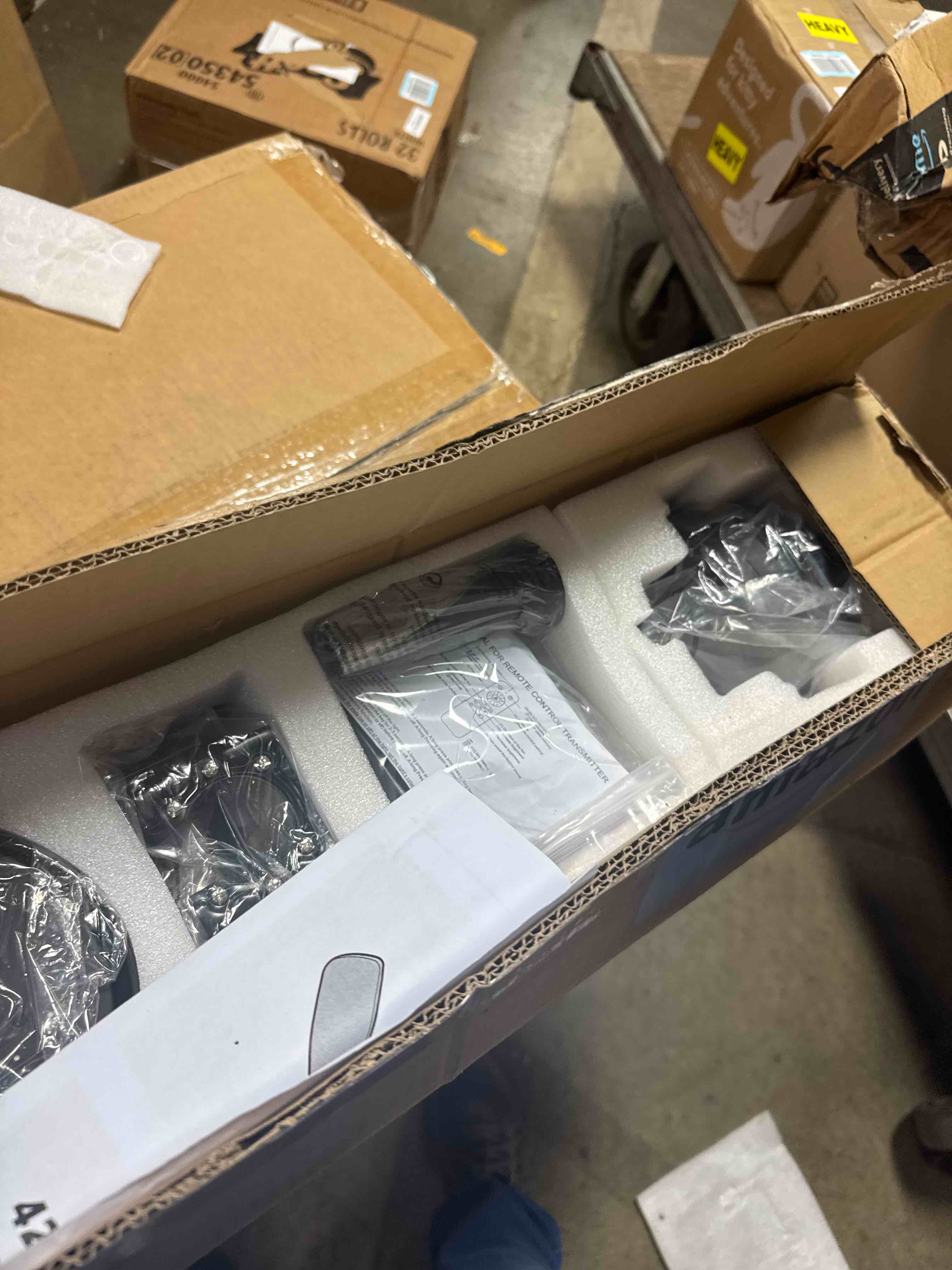 https://s3.amazonaws.com/lotting-images-prod/phillipi/TEA3364472_1756488076052.jpeg