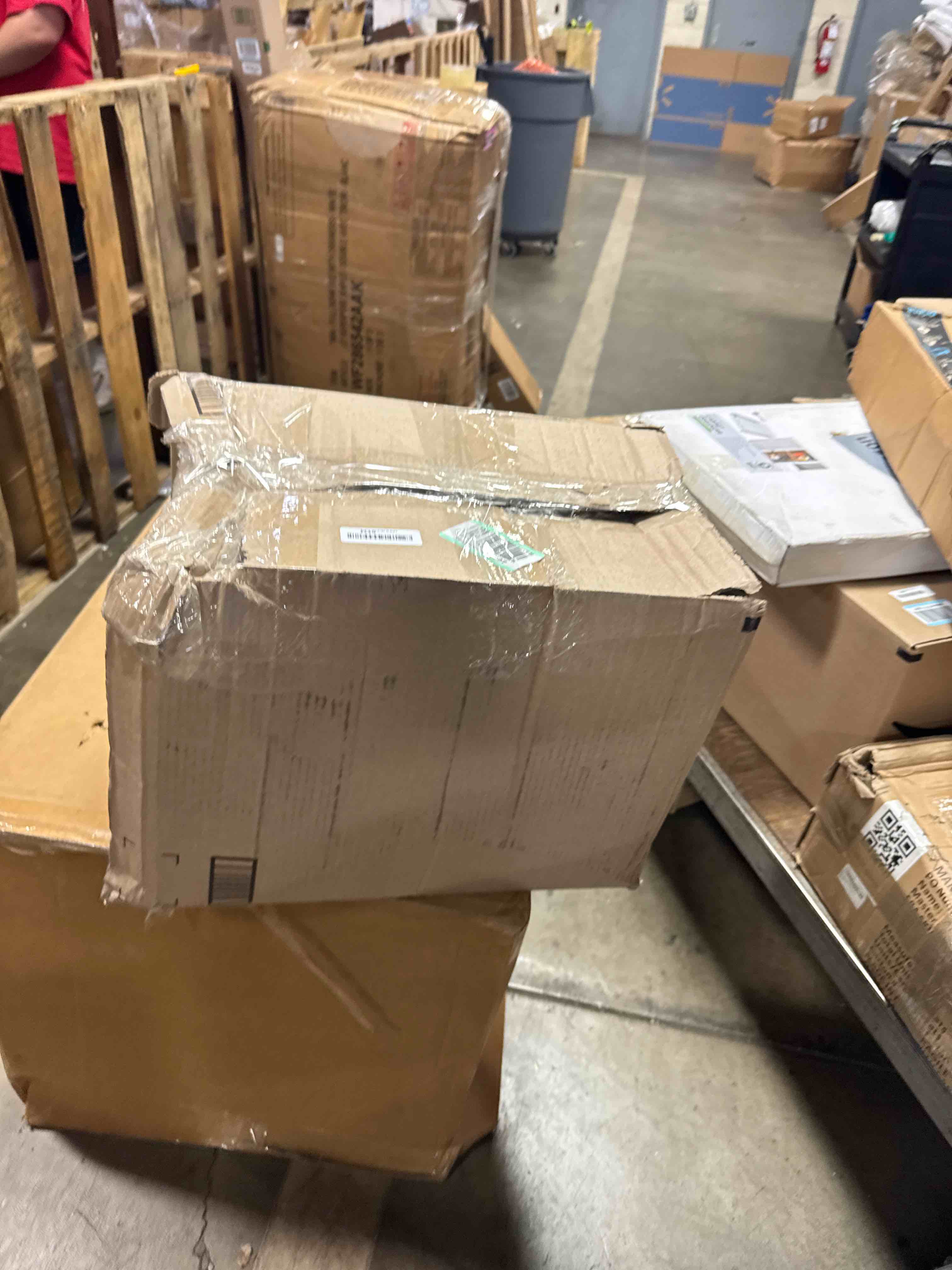 https://s3.amazonaws.com/lotting-images-prod/phillipi/TEA3364477_1756488630909.jpeg