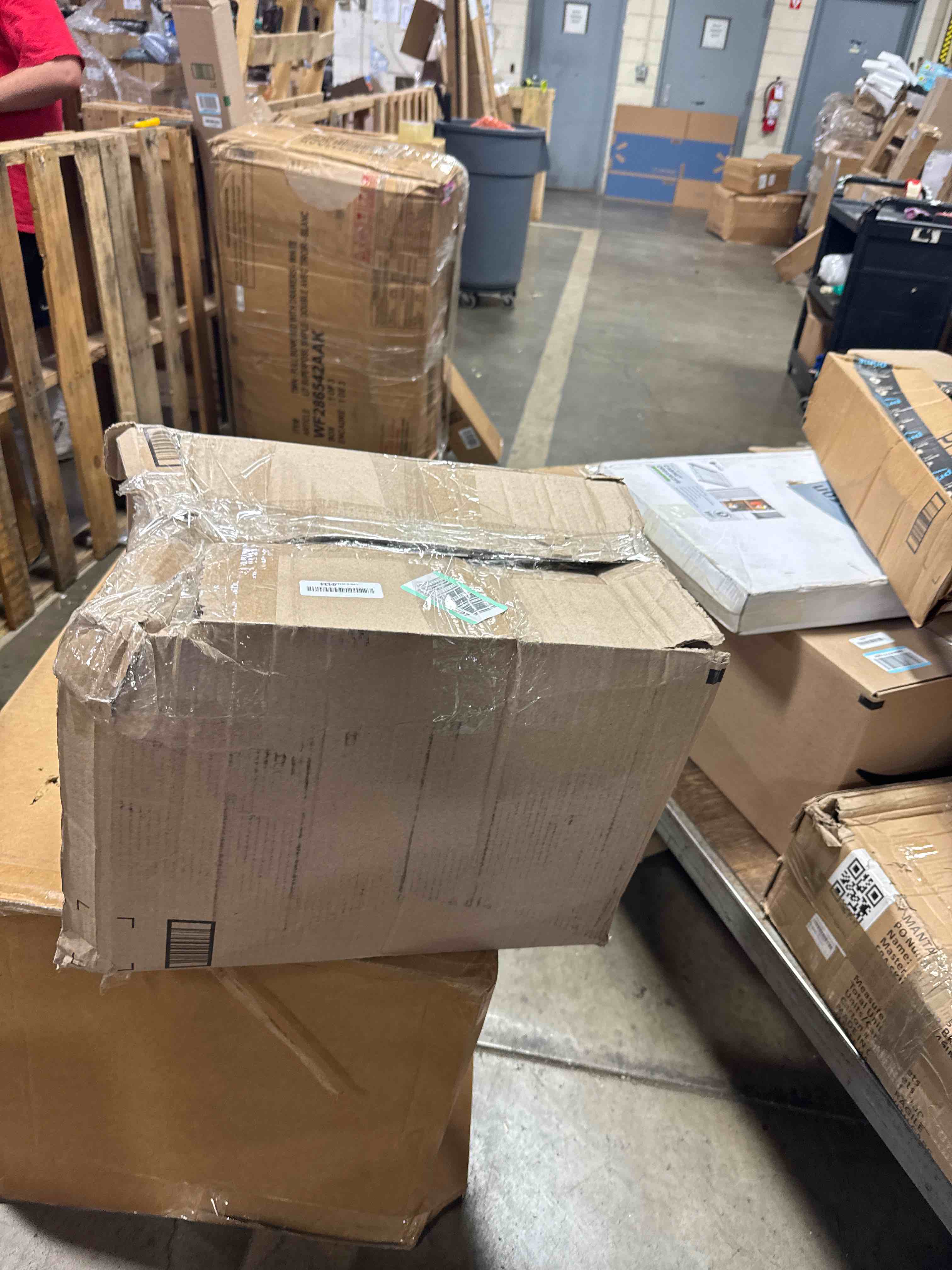https://s3.amazonaws.com/lotting-images-prod/phillipi/TEA3364477_1756488631685.jpeg