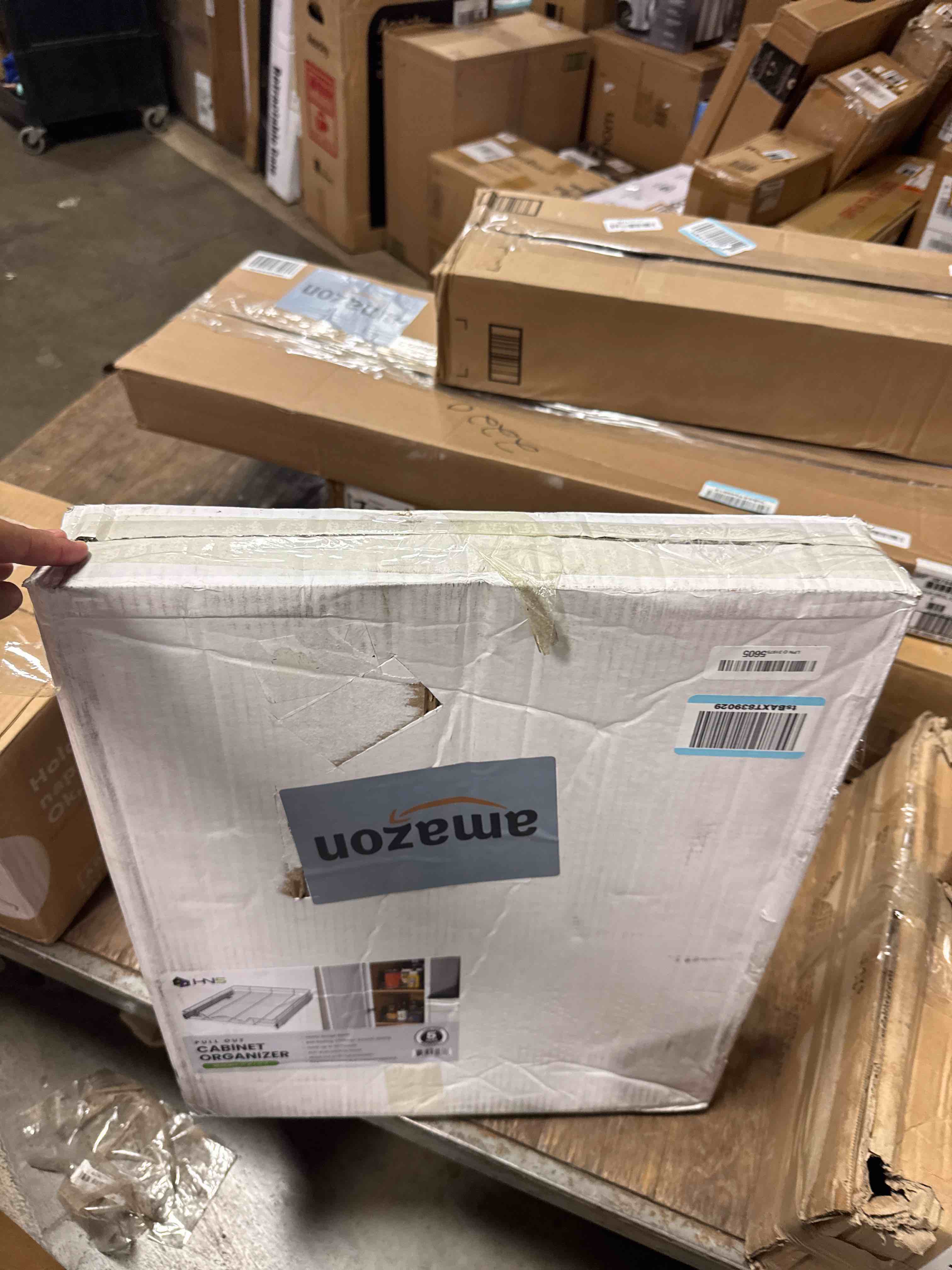 https://s3.amazonaws.com/lotting-images-prod/phillipi/TEA3364480_1756489143373.jpeg