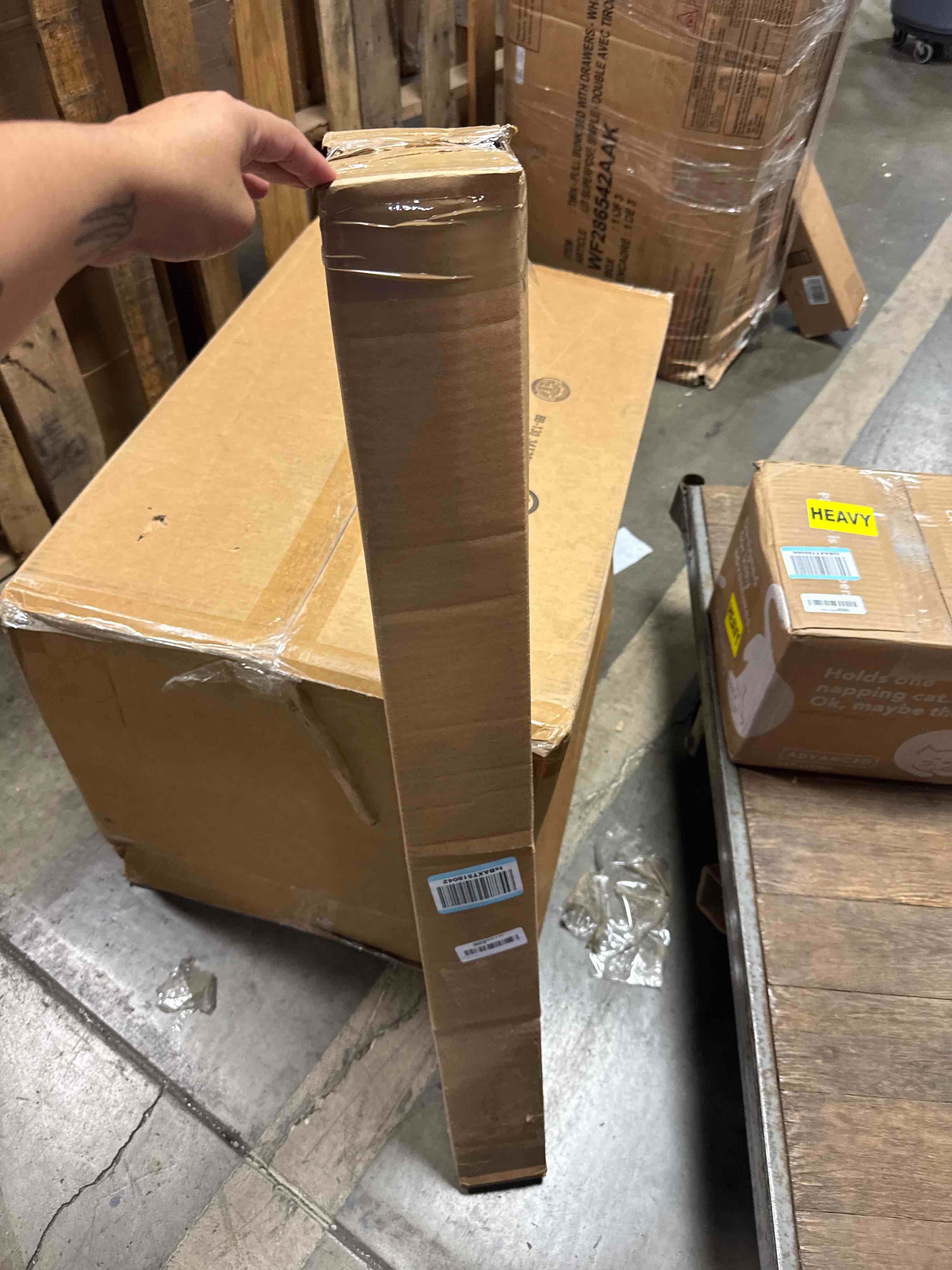 https://s3.amazonaws.com/lotting-images-prod/phillipi/TEA3364483_1756489631074.jpeg