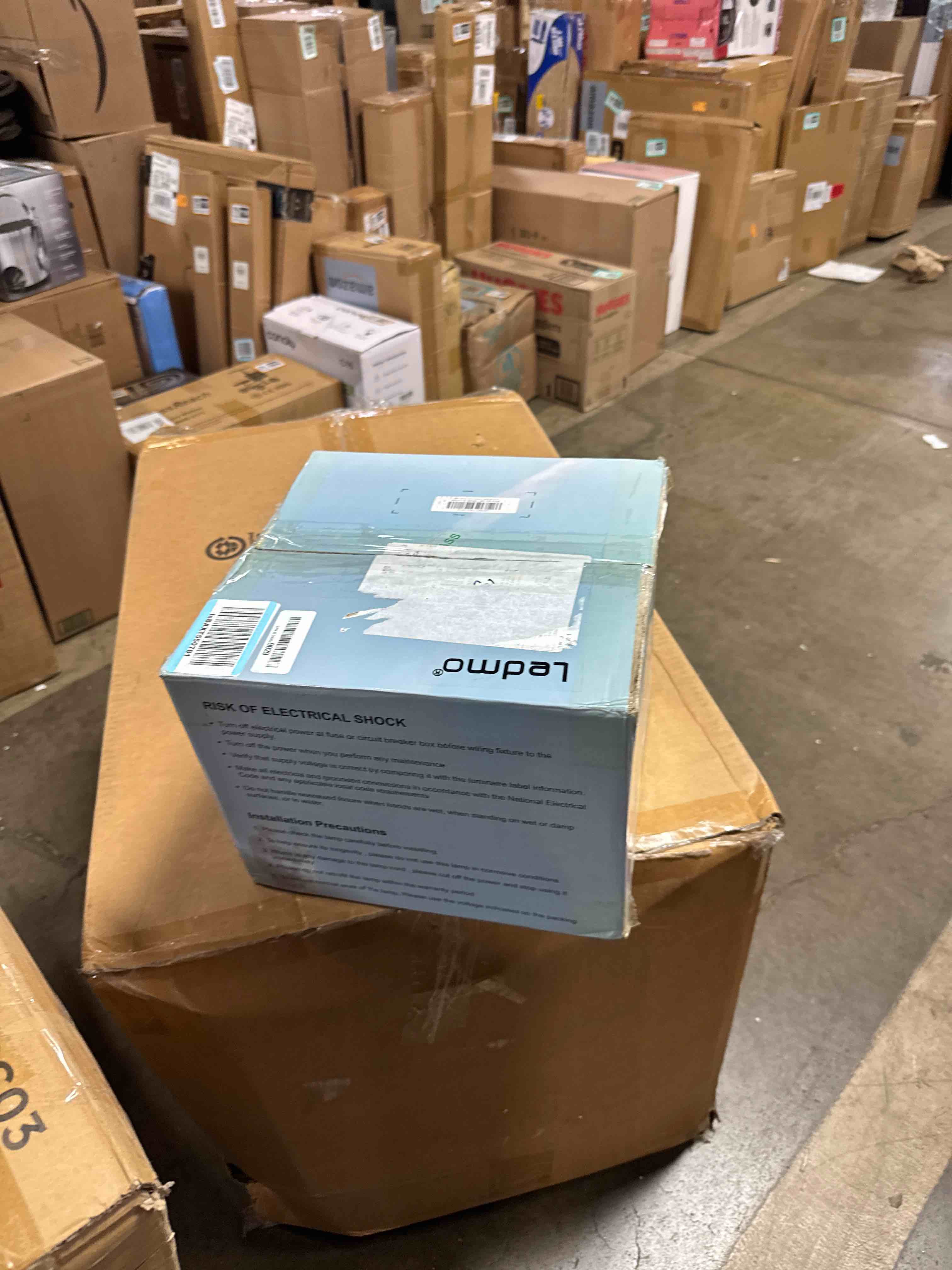https://s3.amazonaws.com/lotting-images-prod/phillipi/TEA3364513_1756496658983.jpeg