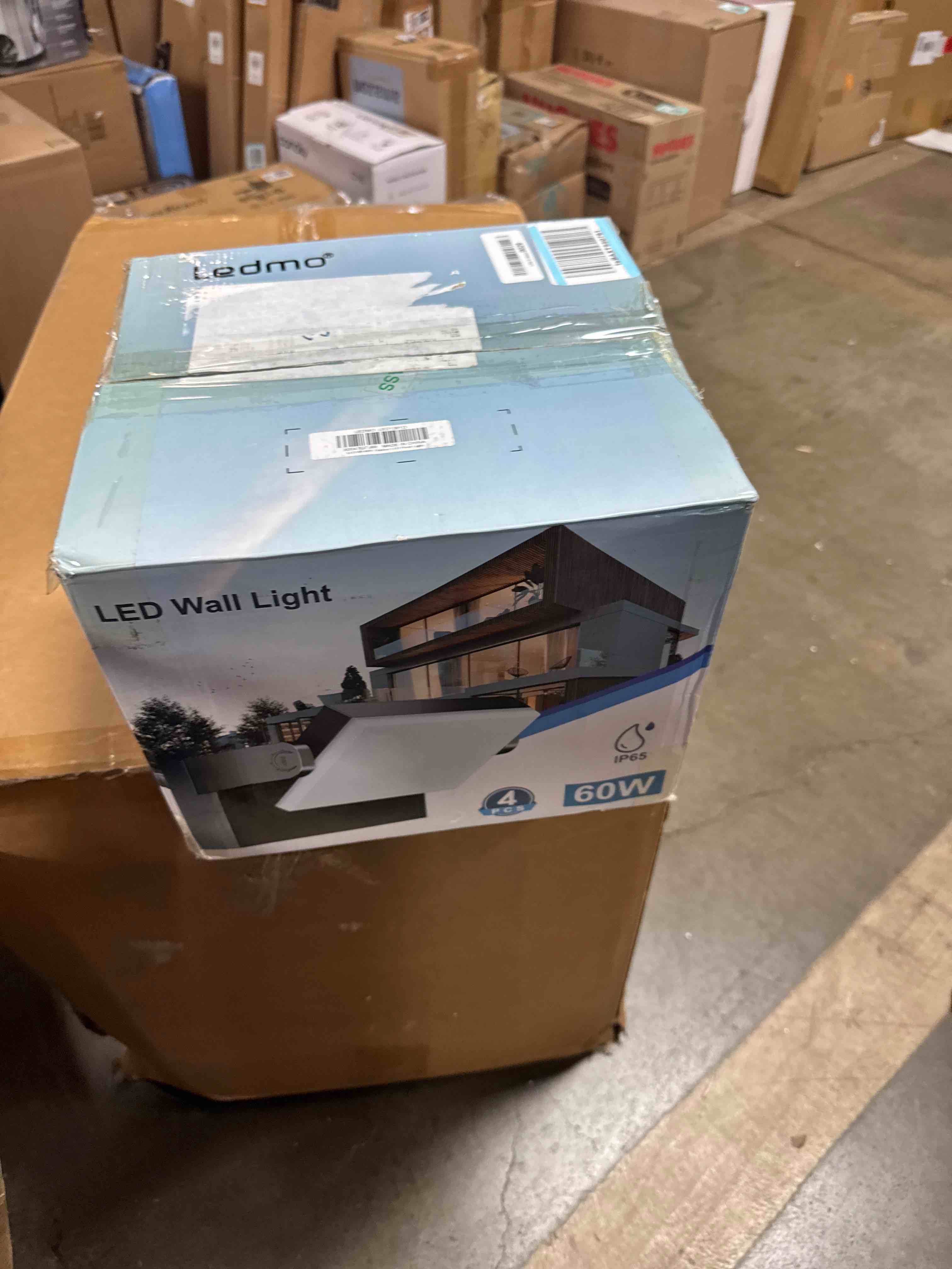 https://s3.amazonaws.com/lotting-images-prod/phillipi/TEA3364513_1756496661672.jpeg