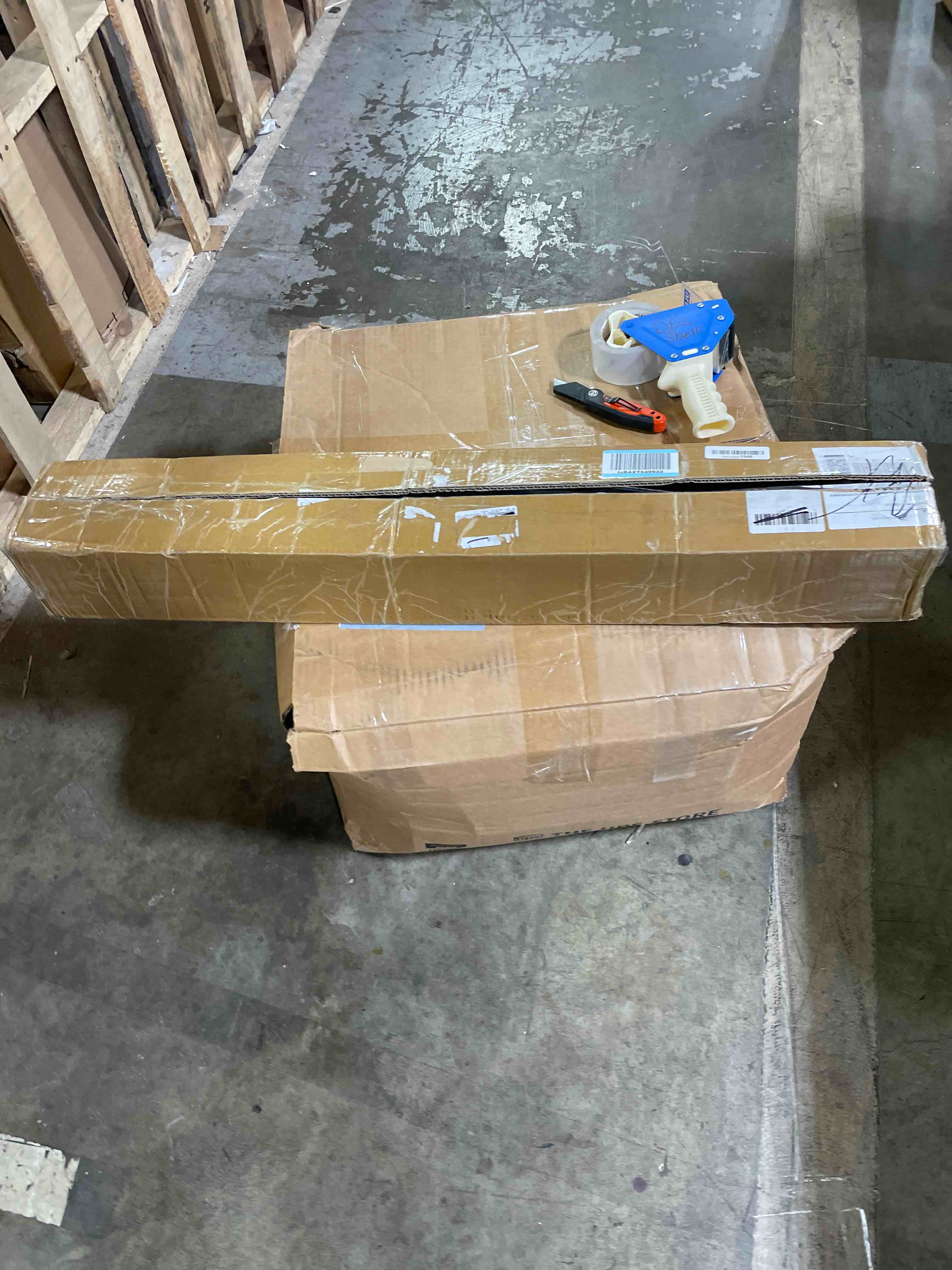 https://s3.amazonaws.com/lotting-images-prod/phillipi/TEA3364528_1756555381439.jpeg