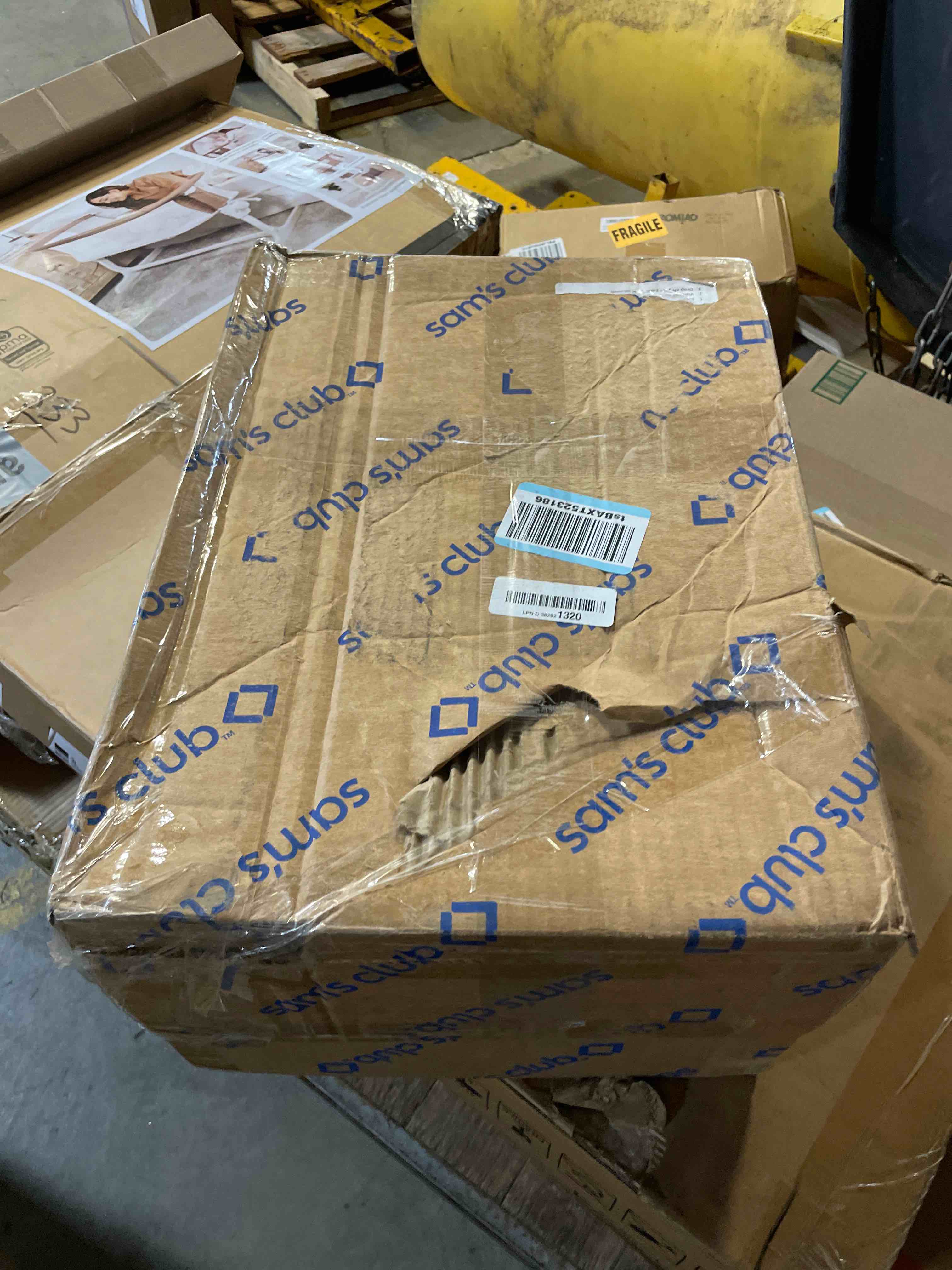 https://s3.amazonaws.com/lotting-images-prod/phillipi/TEA3364593_1756569328605.jpeg