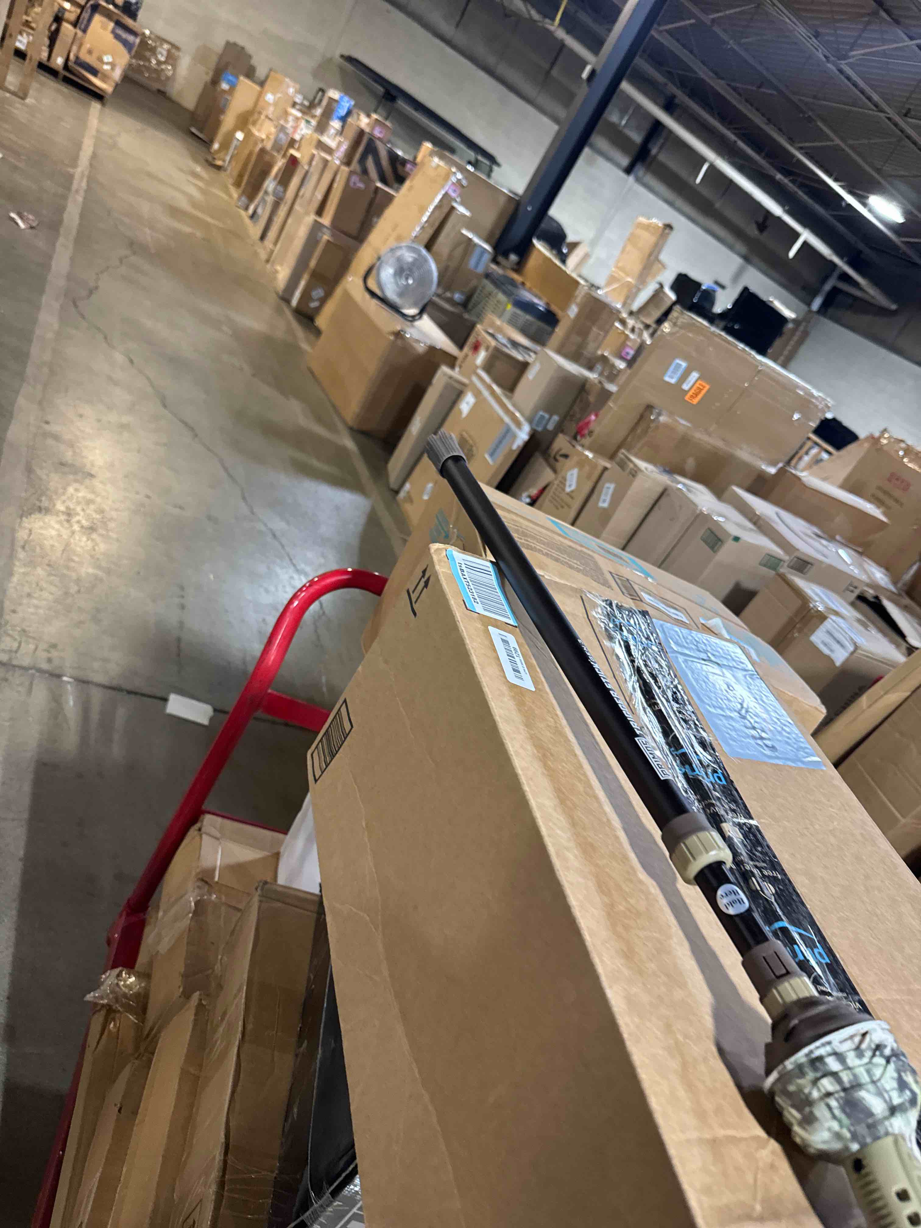 https://s3.amazonaws.com/lotting-images-prod/phillipi/TEA3364708_1756818923436.jpeg