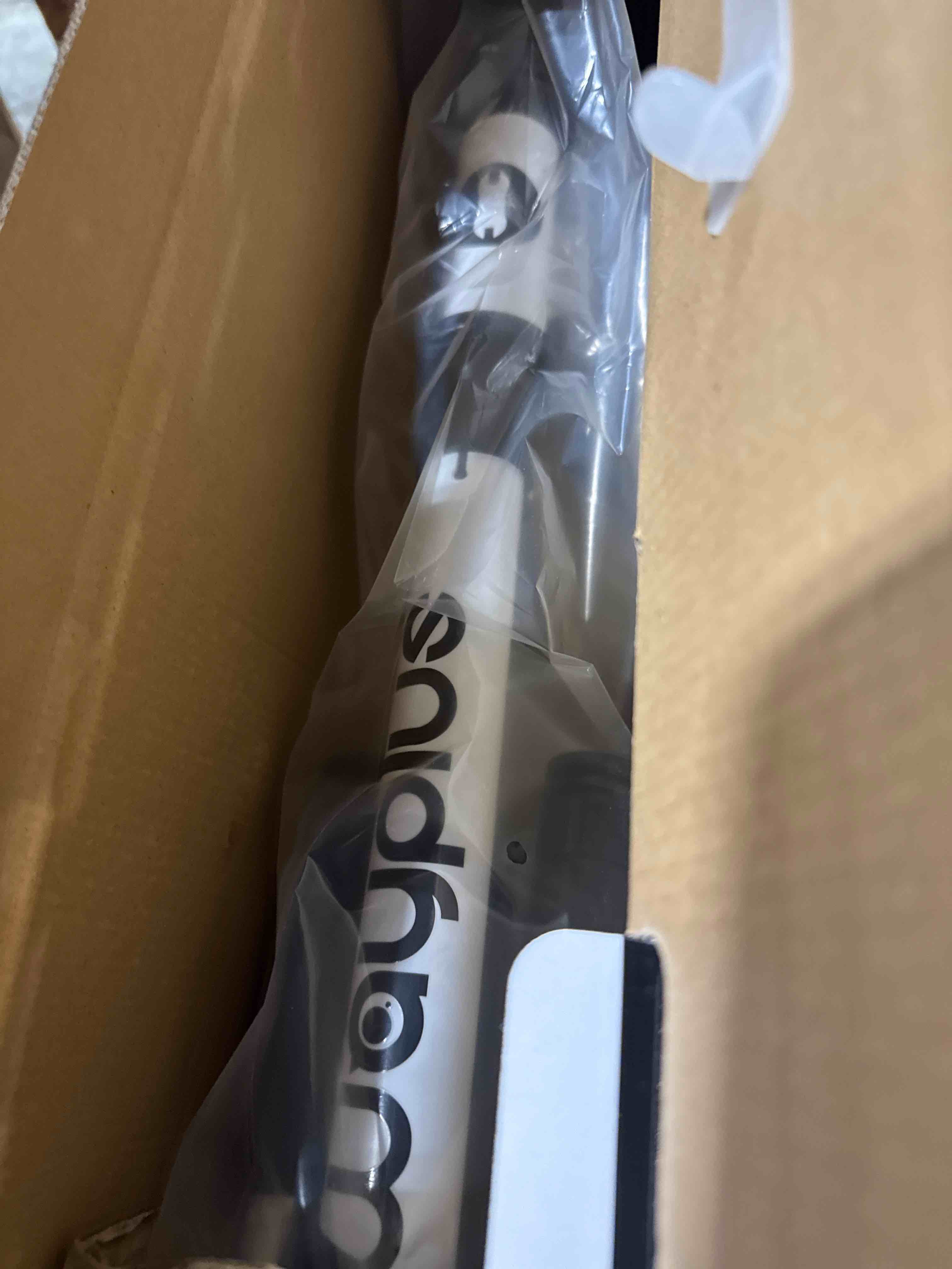https://s3.amazonaws.com/lotting-images-prod/phillipi/TEA3364719_1756820279548.jpeg