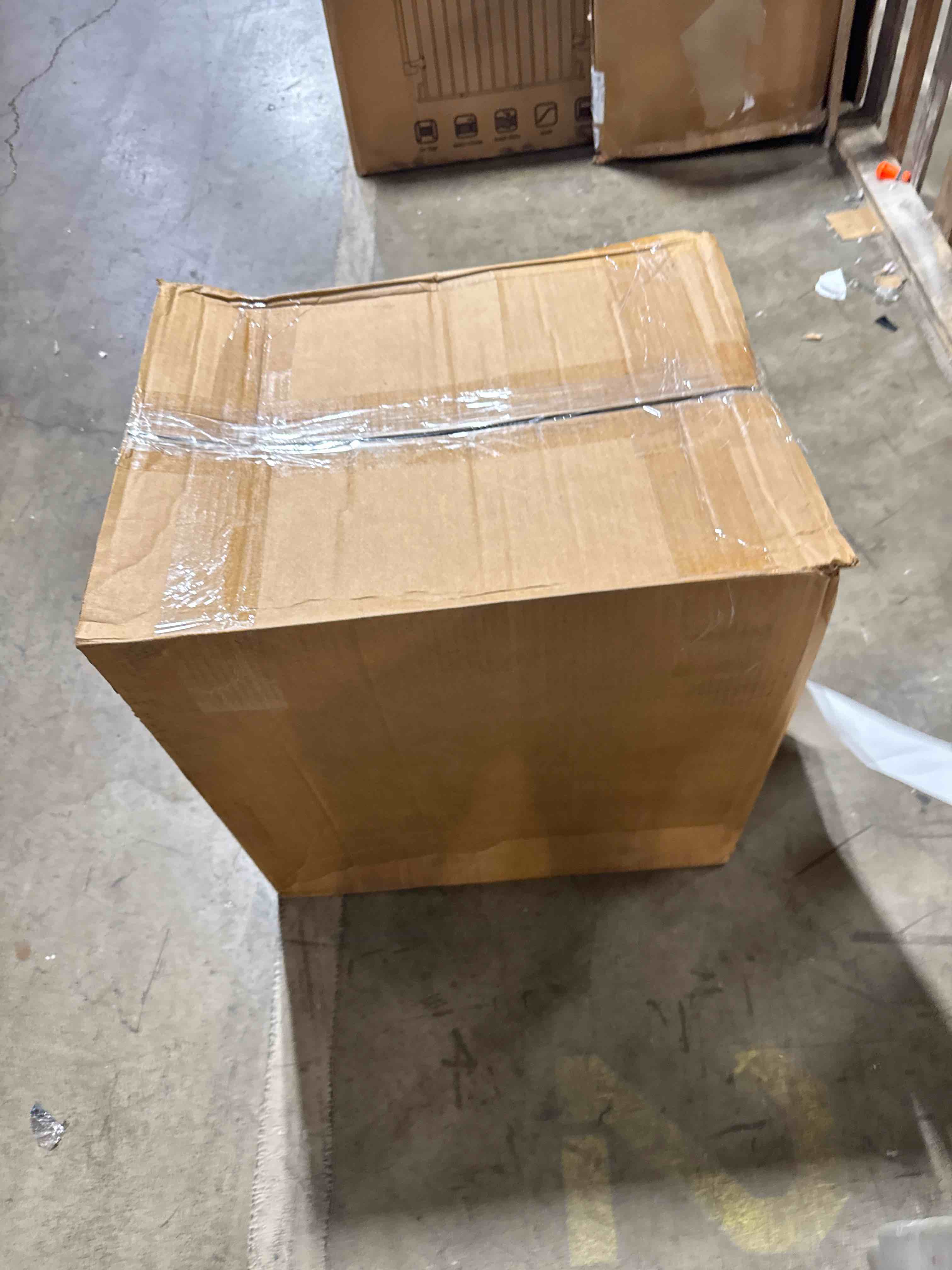 https://s3.amazonaws.com/lotting-images-prod/phillipi/TEA3364722_1756821046172.jpeg
