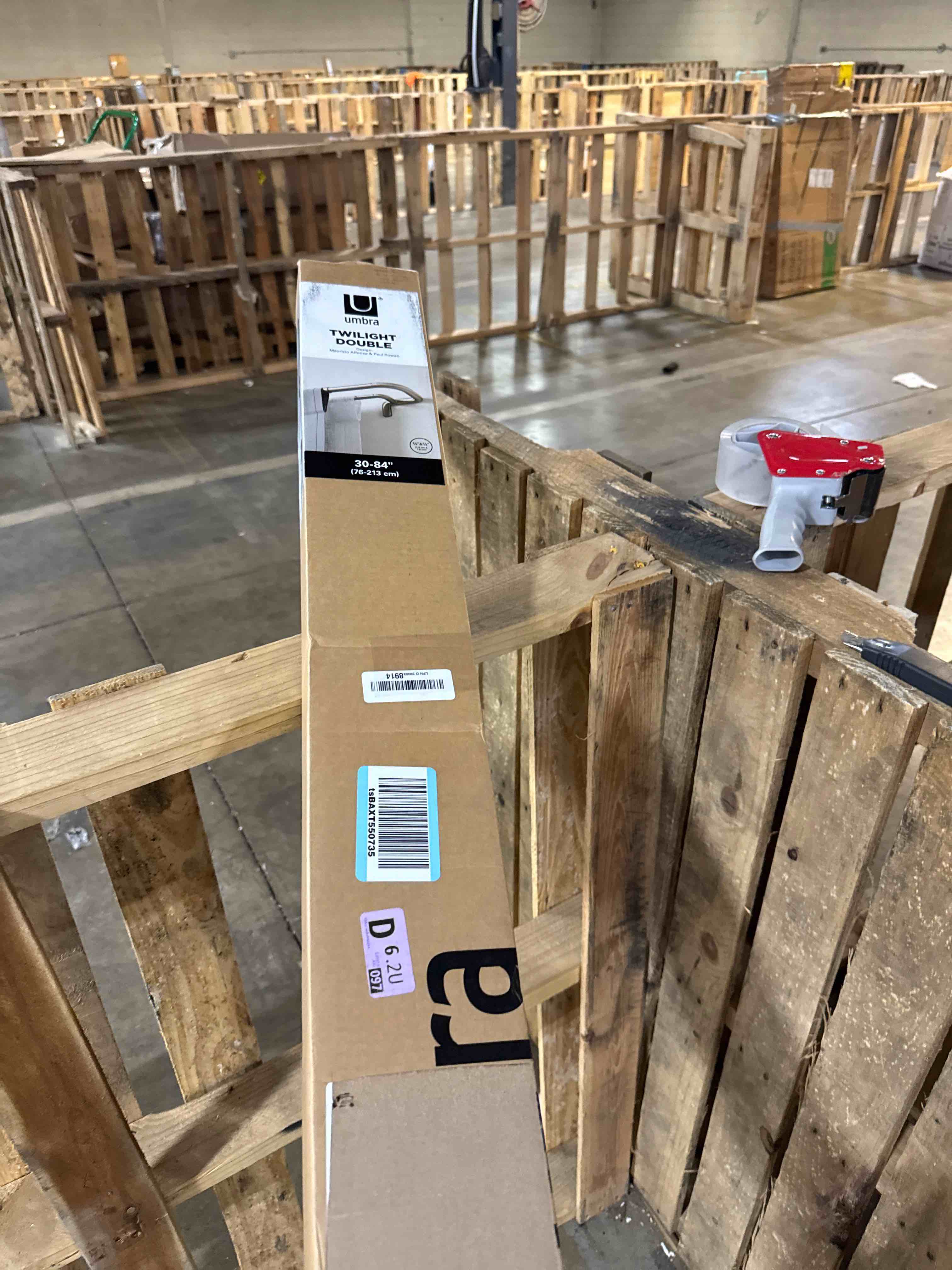 https://s3.amazonaws.com/lotting-images-prod/phillipi/TEA3364731_1756822216319.jpeg