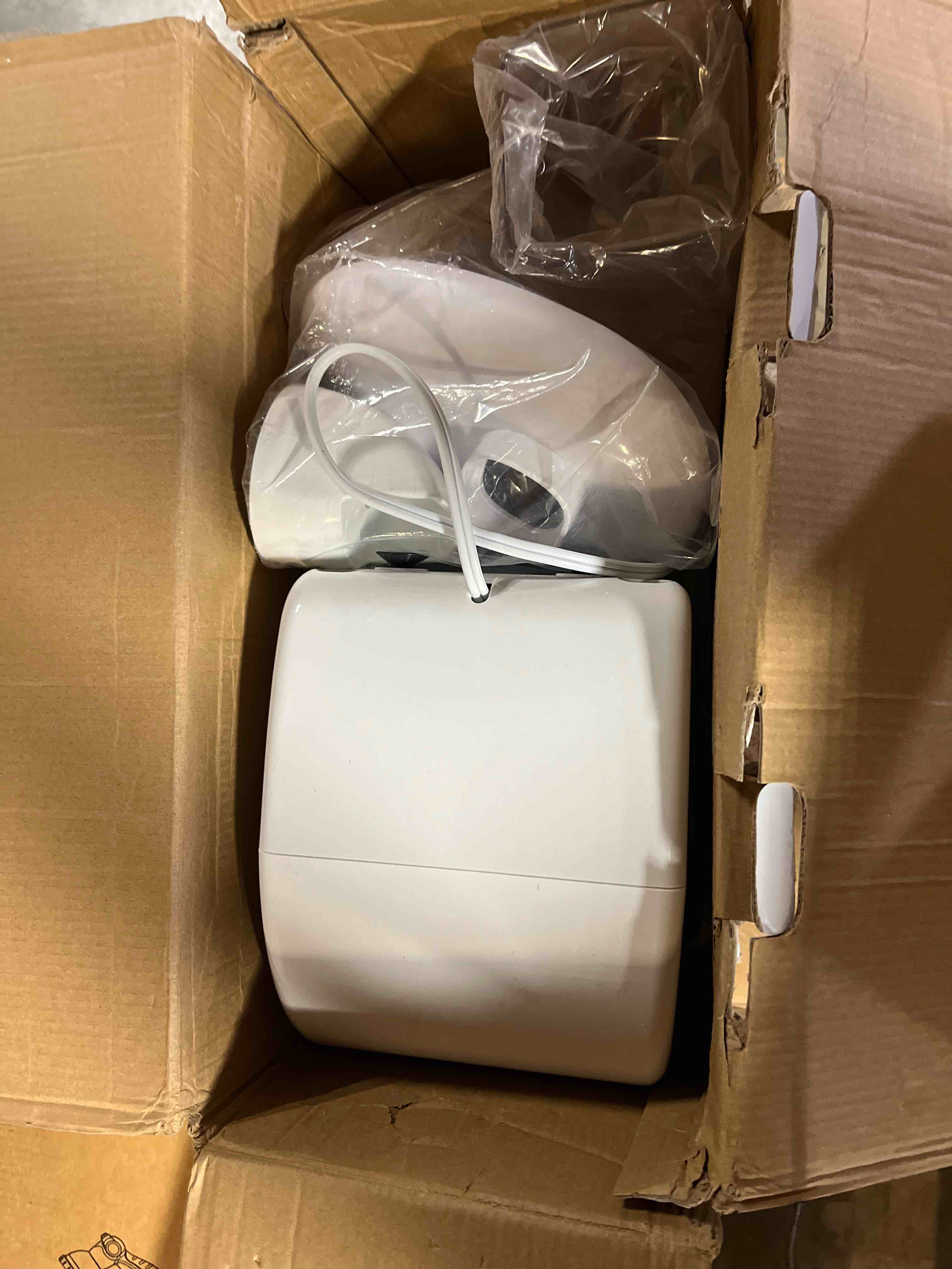 https://s3.amazonaws.com/lotting-images-prod/phillipi/TEA3364814_1756840655394.jpeg