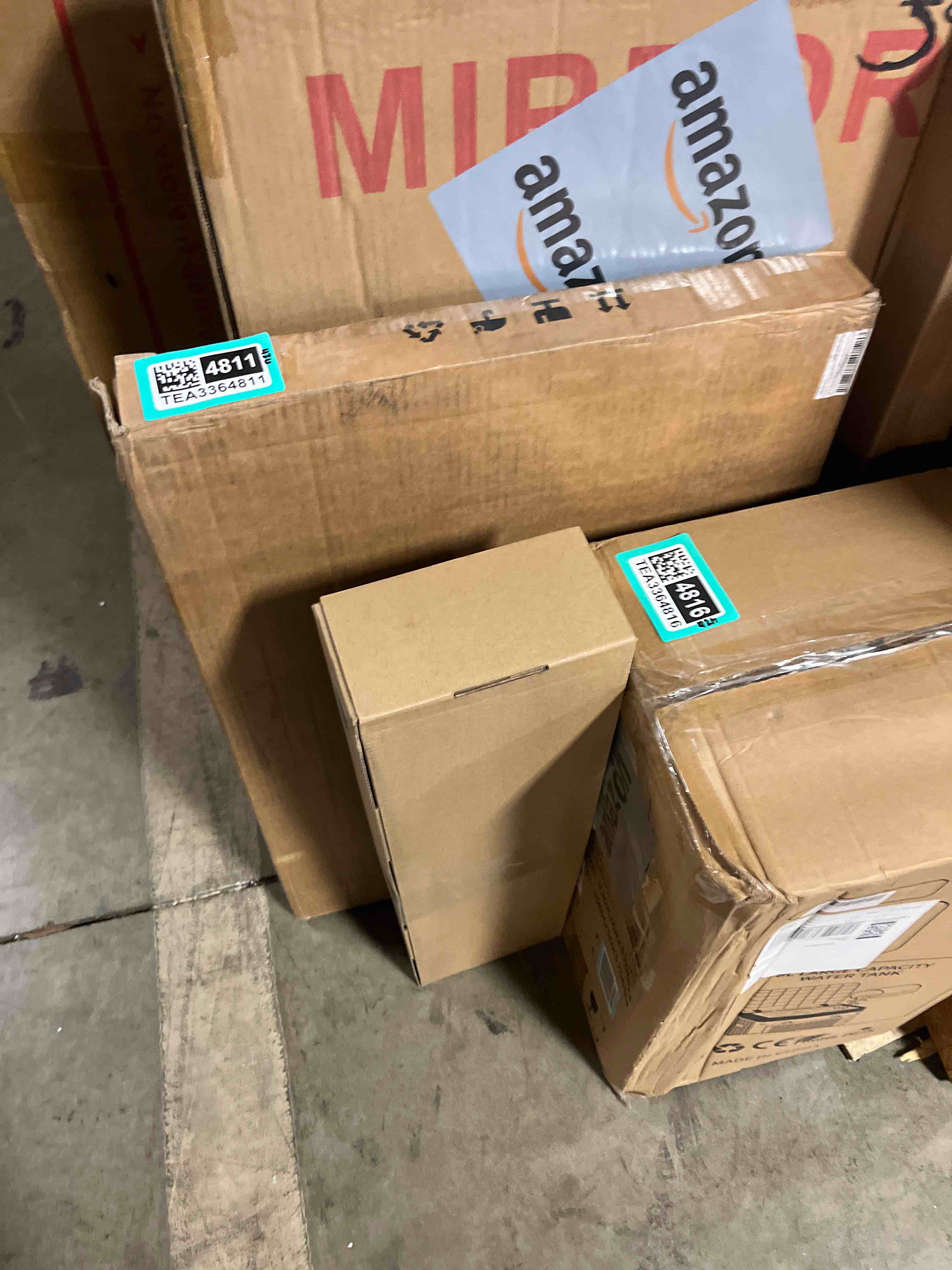 https://s3.amazonaws.com/lotting-images-prod/phillipi/TEA3364817_1756840998563.jpeg