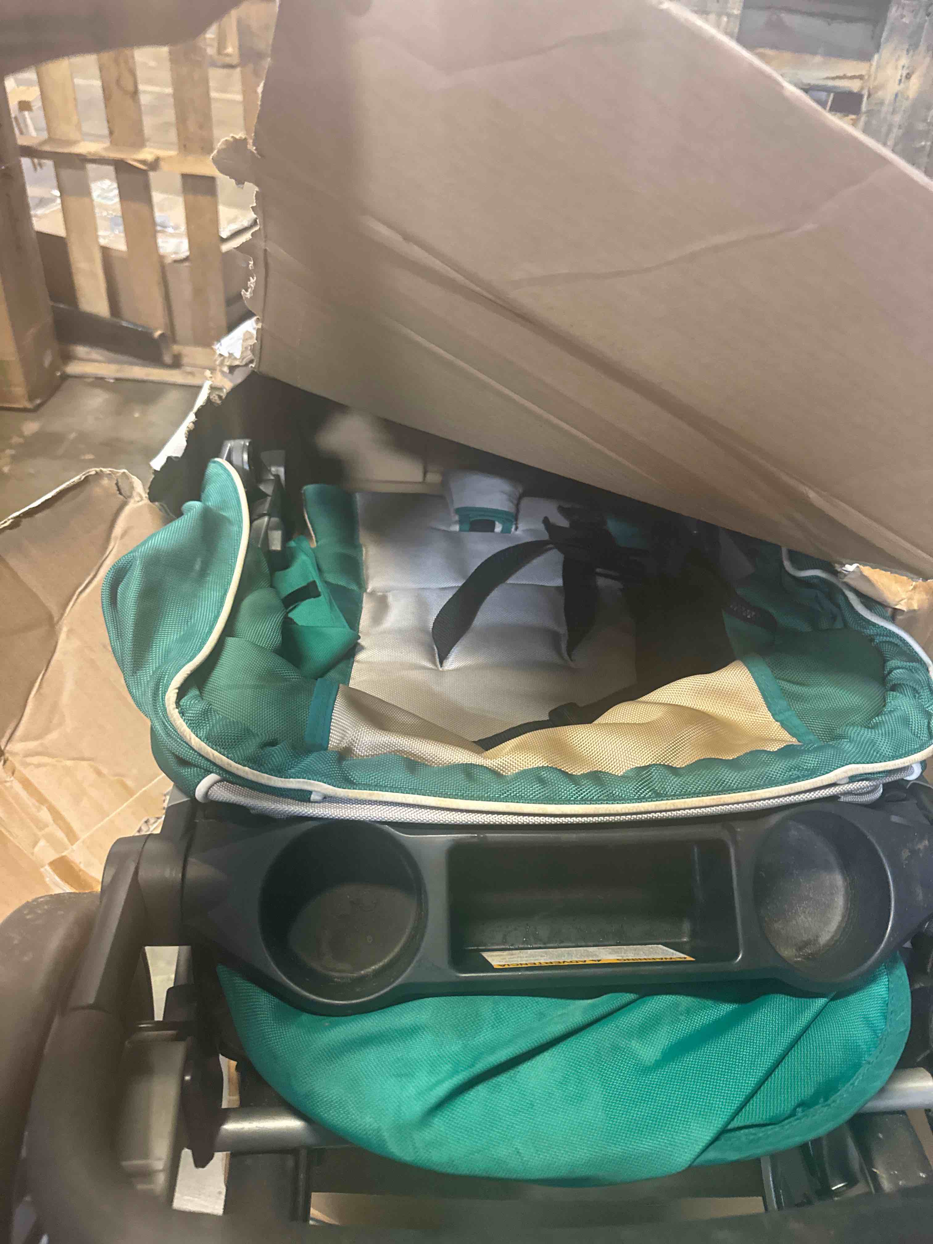 https://s3.amazonaws.com/lotting-images-prod/phillipi/TEA3364824_1756914584109.jpeg