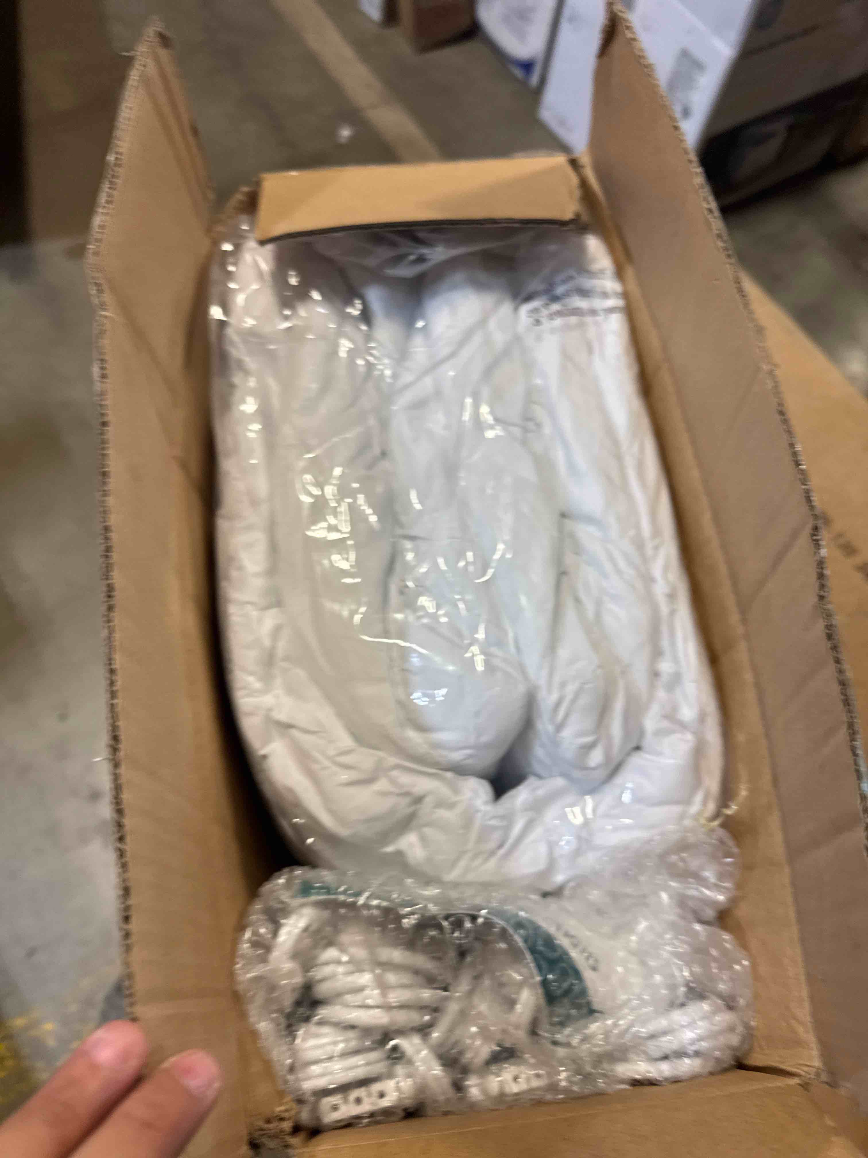 https://s3.amazonaws.com/lotting-images-prod/phillipi/TEA3364834_1756916083075.jpeg