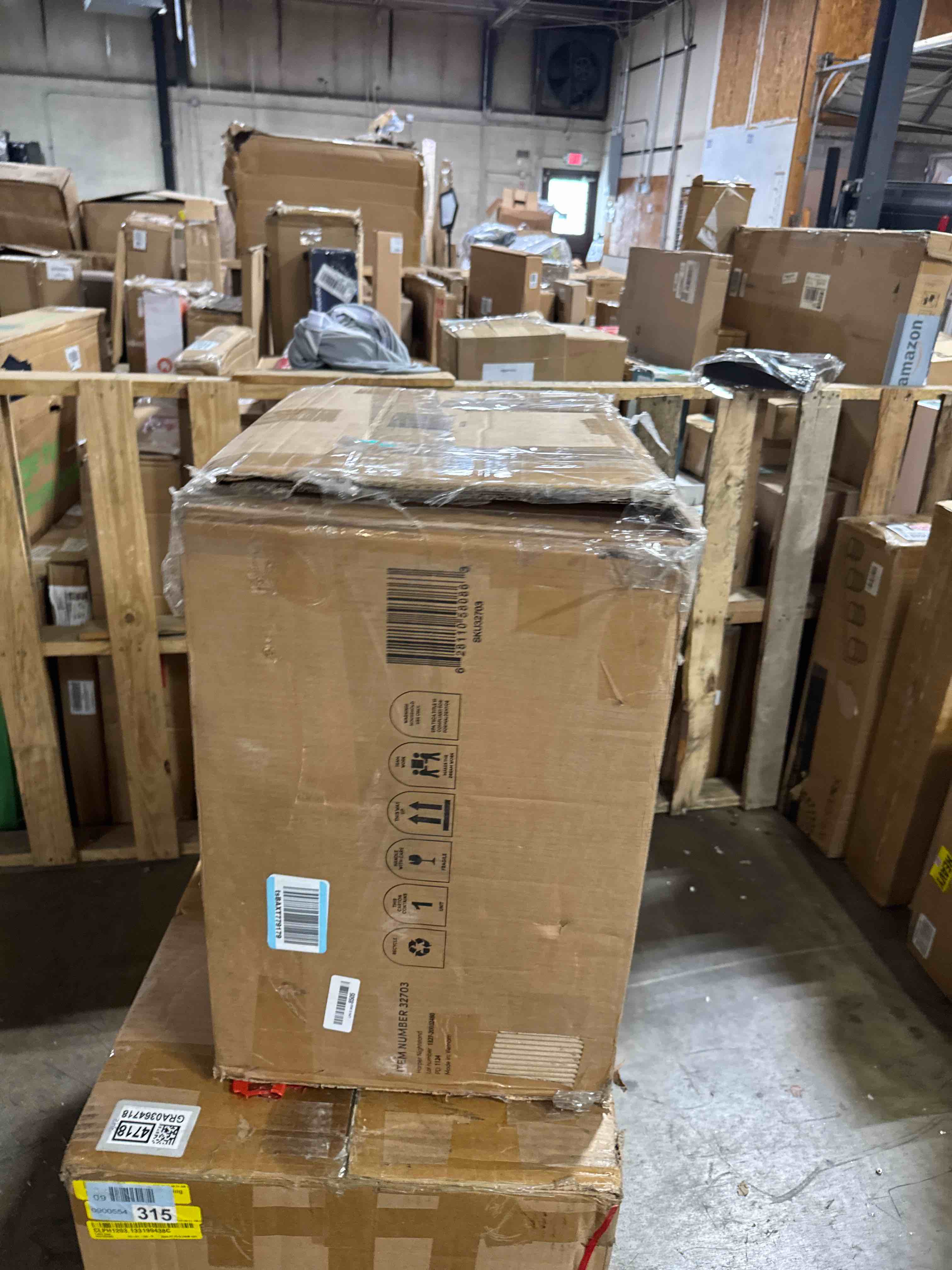 https://s3.amazonaws.com/lotting-images-prod/phillipi/TEA3364885_1757003732193.jpeg