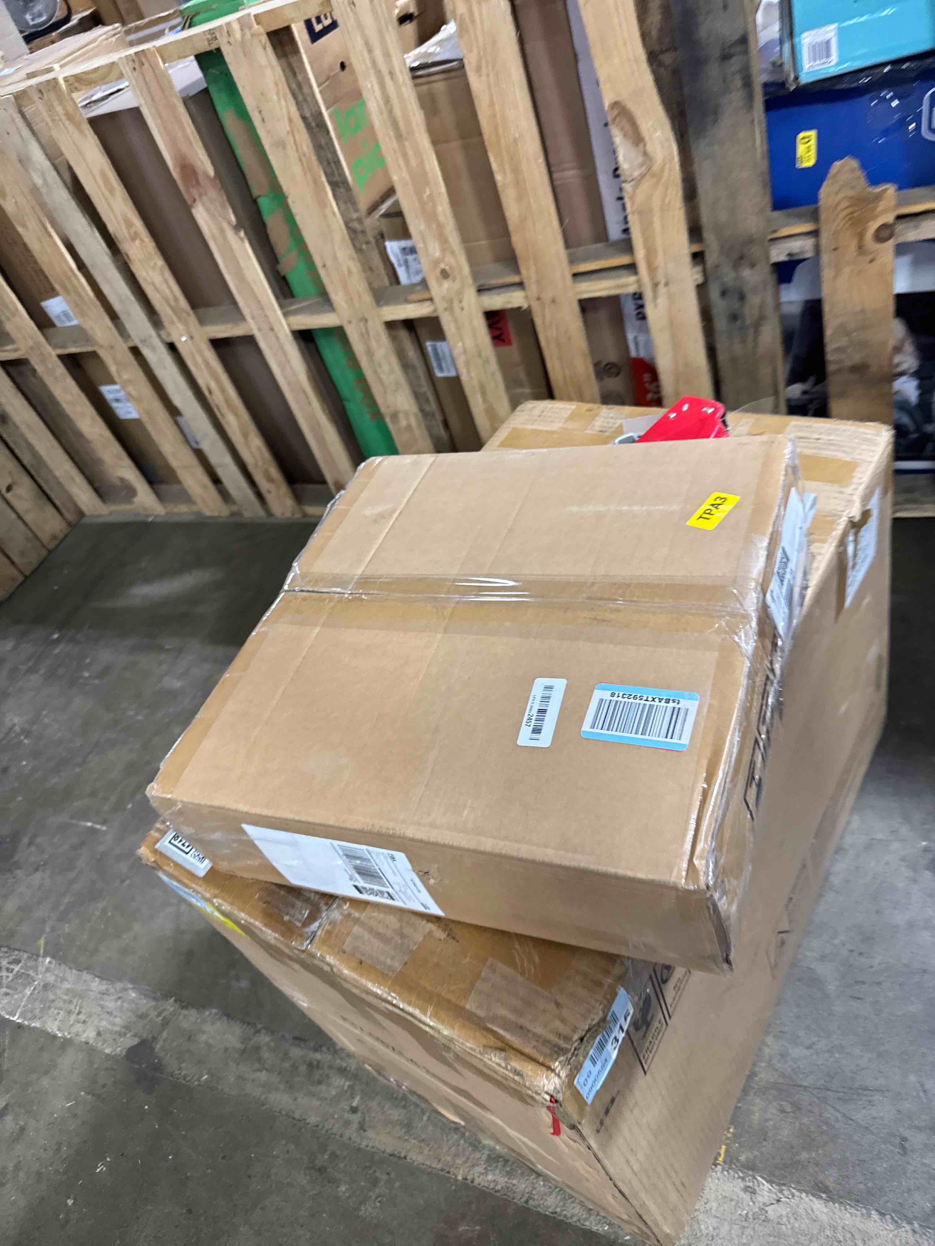 https://s3.amazonaws.com/lotting-images-prod/phillipi/TEA3364887_1757003976935.jpeg