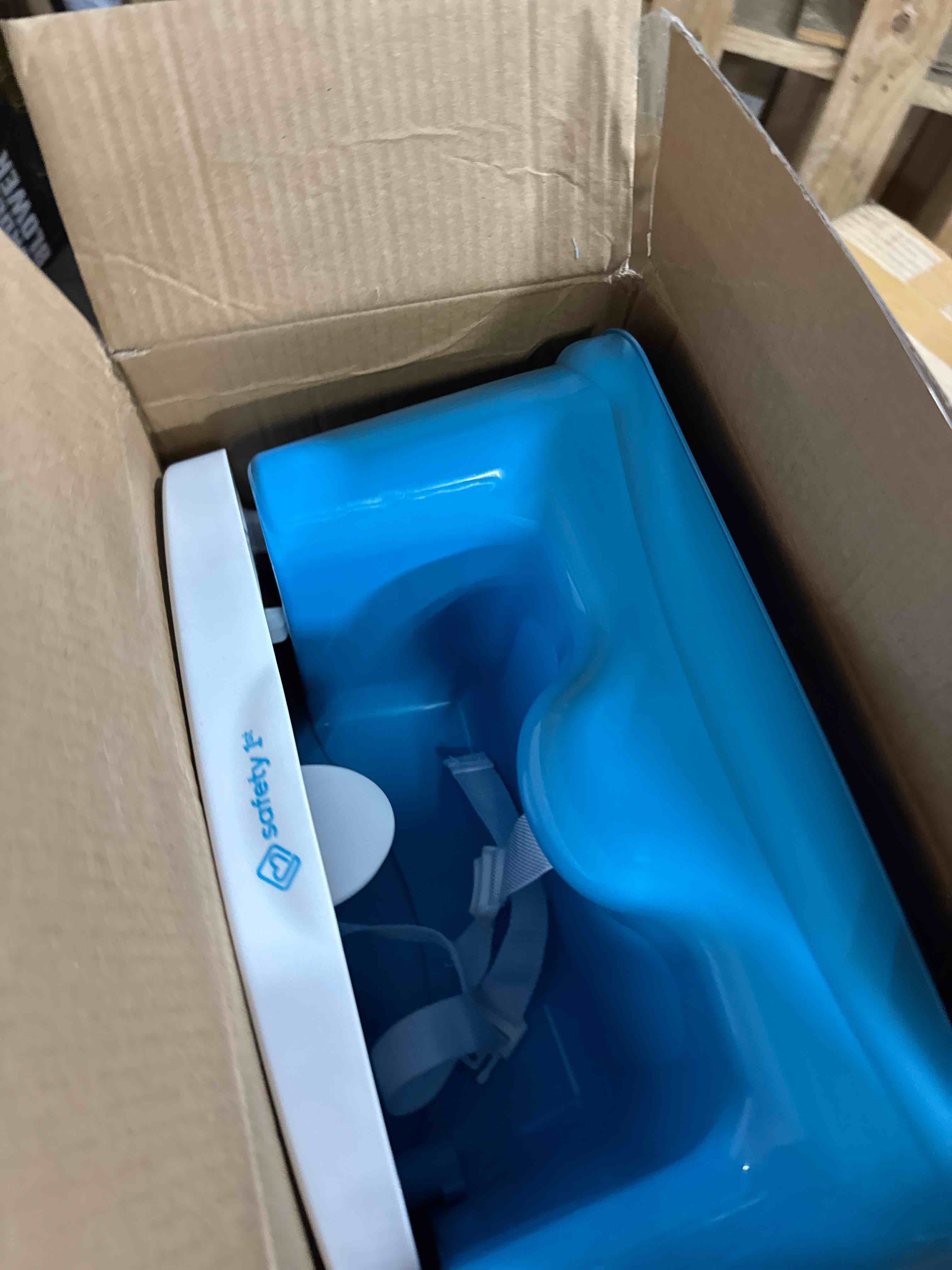 https://s3.amazonaws.com/lotting-images-prod/phillipi/TEA3364895_1757005348365.jpeg