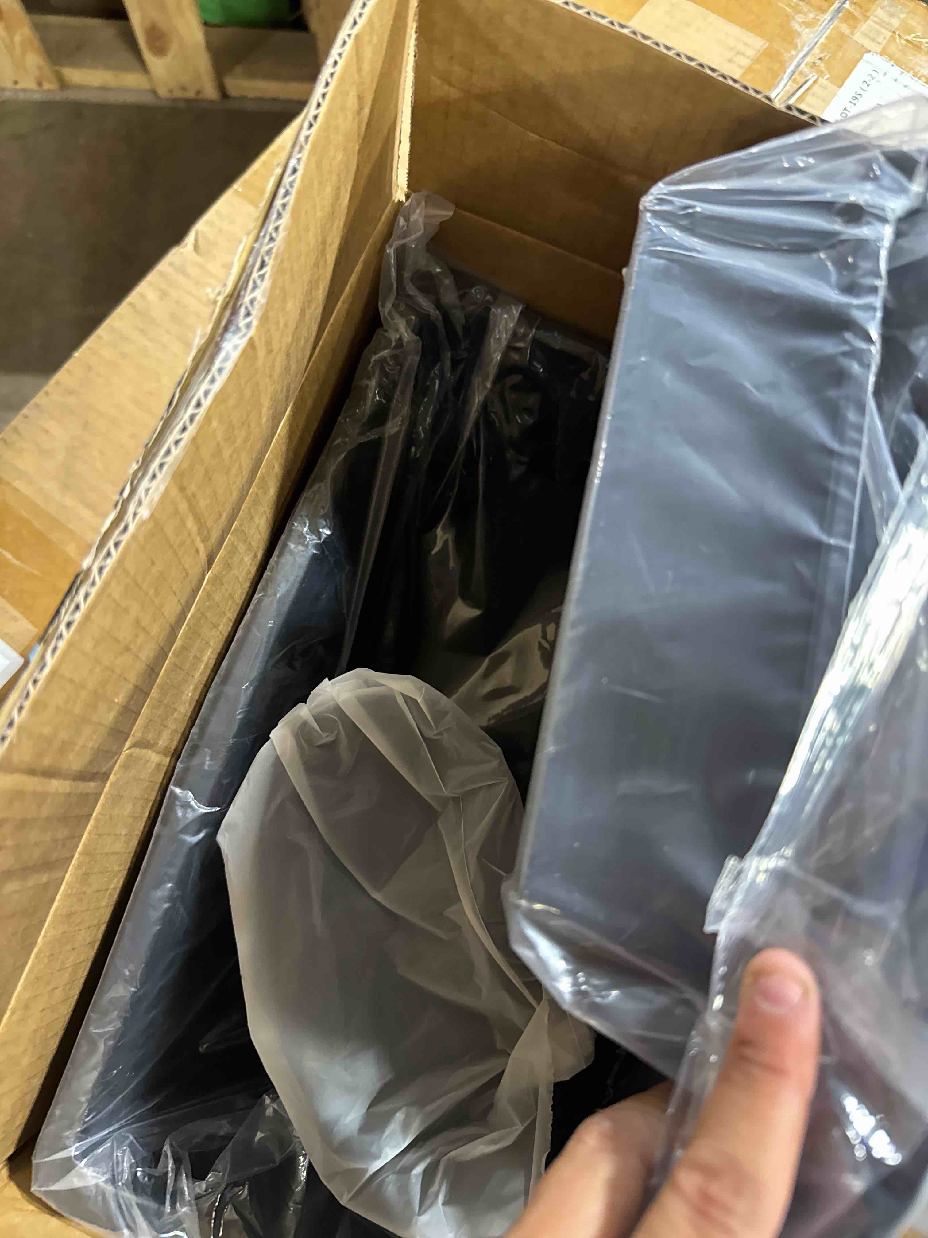 https://s3.amazonaws.com/lotting-images-prod/phillipi/TEA3364896_1757005539025.jpeg