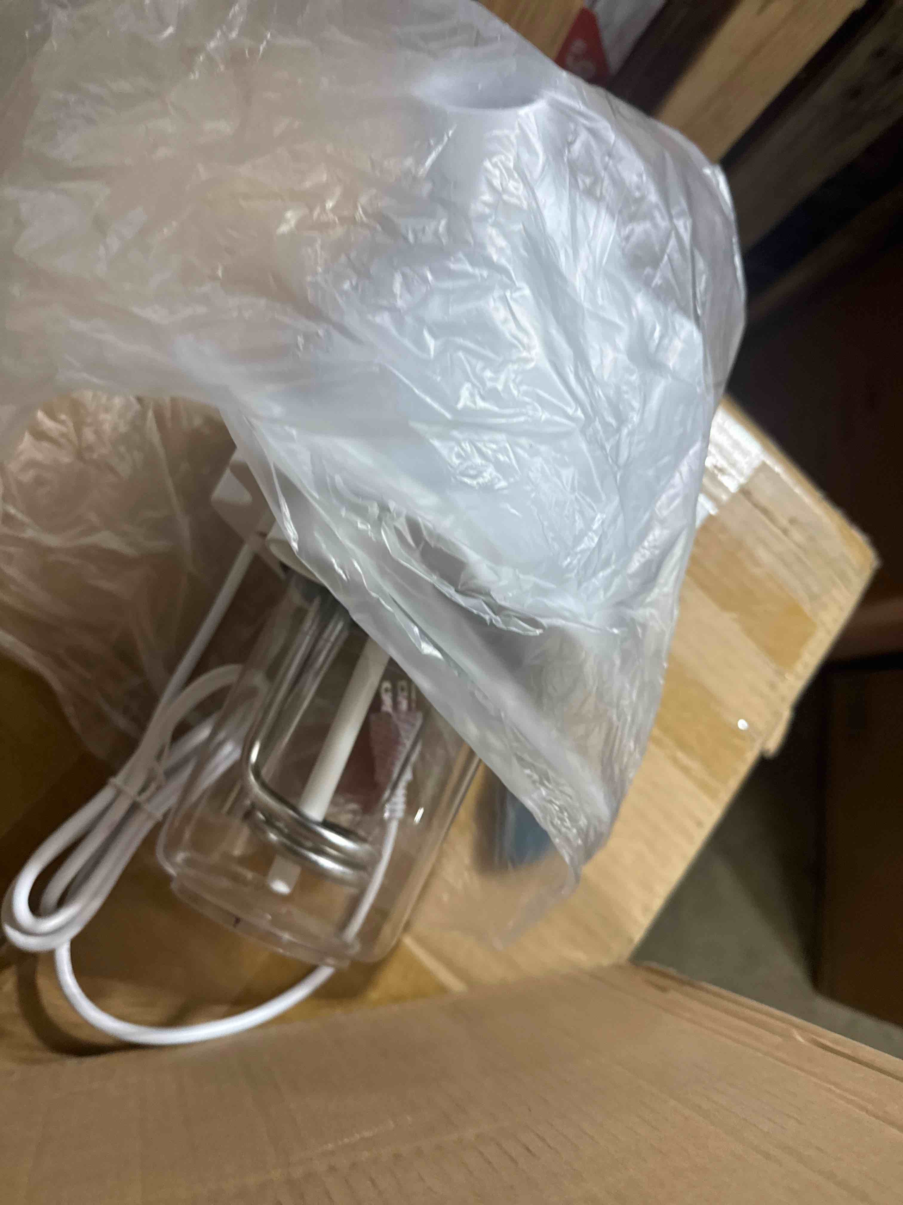 https://s3.amazonaws.com/lotting-images-prod/phillipi/TEA3364901_1757006489475.jpeg
