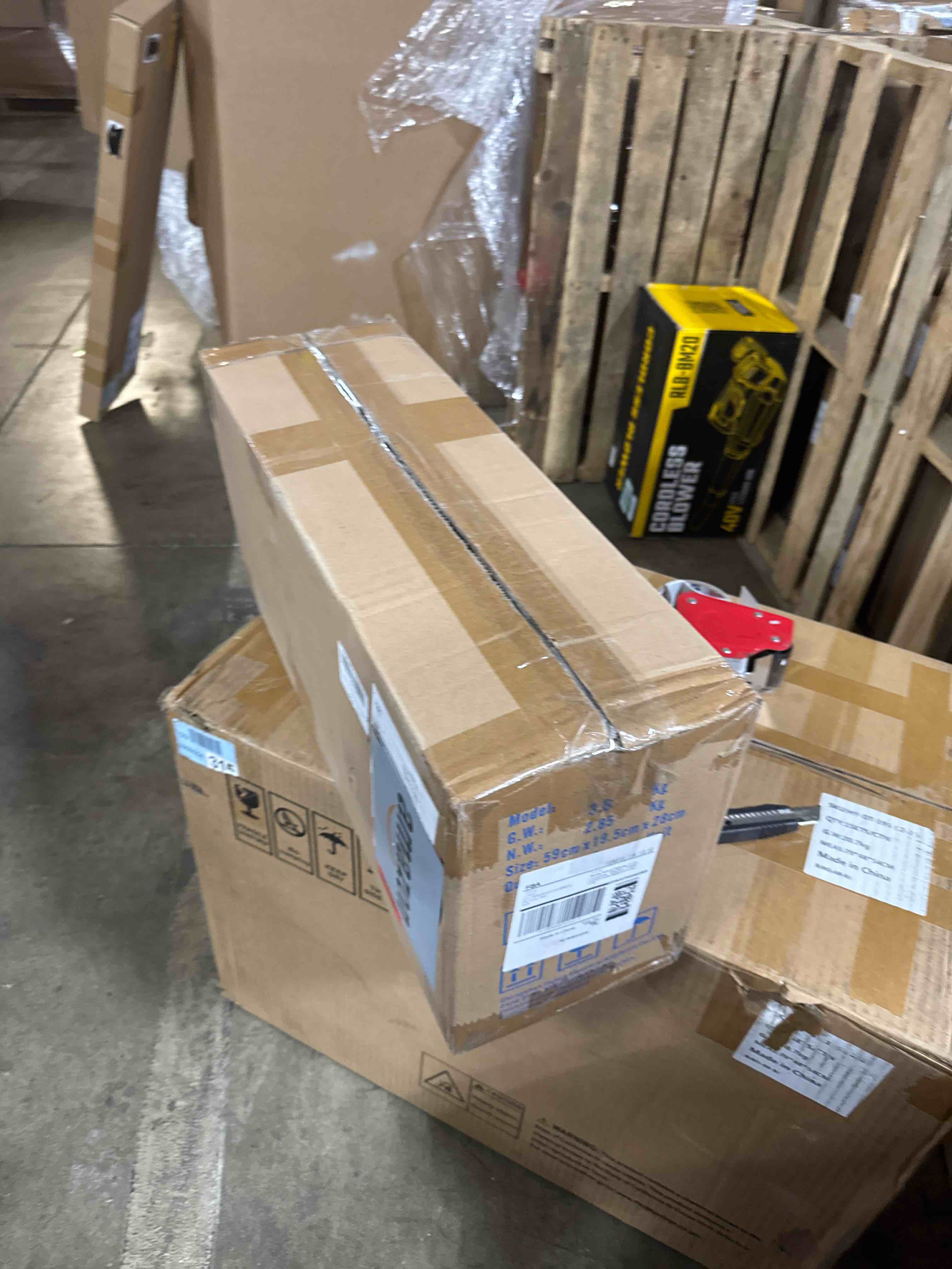 https://s3.amazonaws.com/lotting-images-prod/phillipi/TEA3364901_1757006512962.jpeg