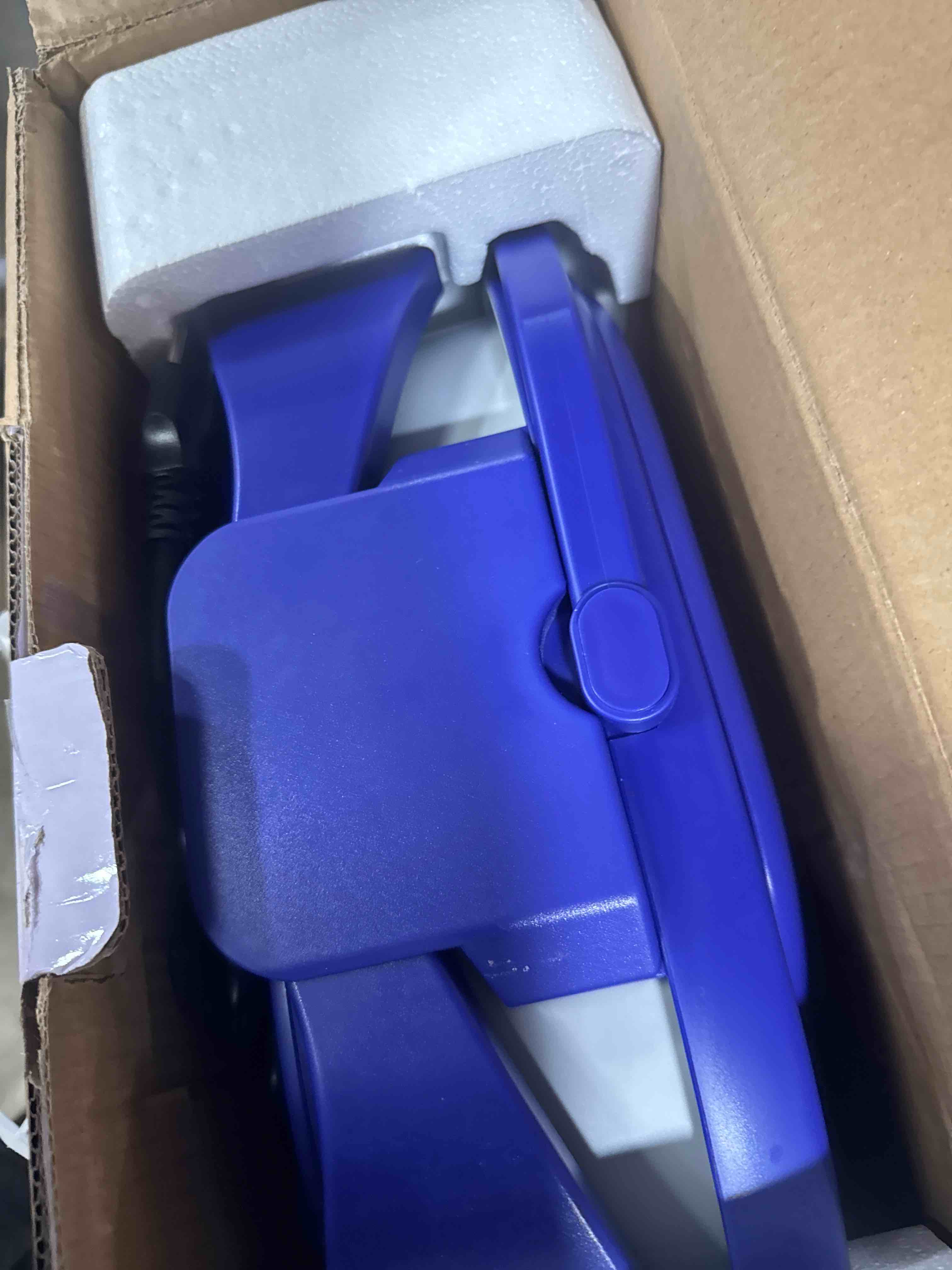 https://s3.amazonaws.com/lotting-images-prod/phillipi/TEA3364902_1757006591484.jpeg