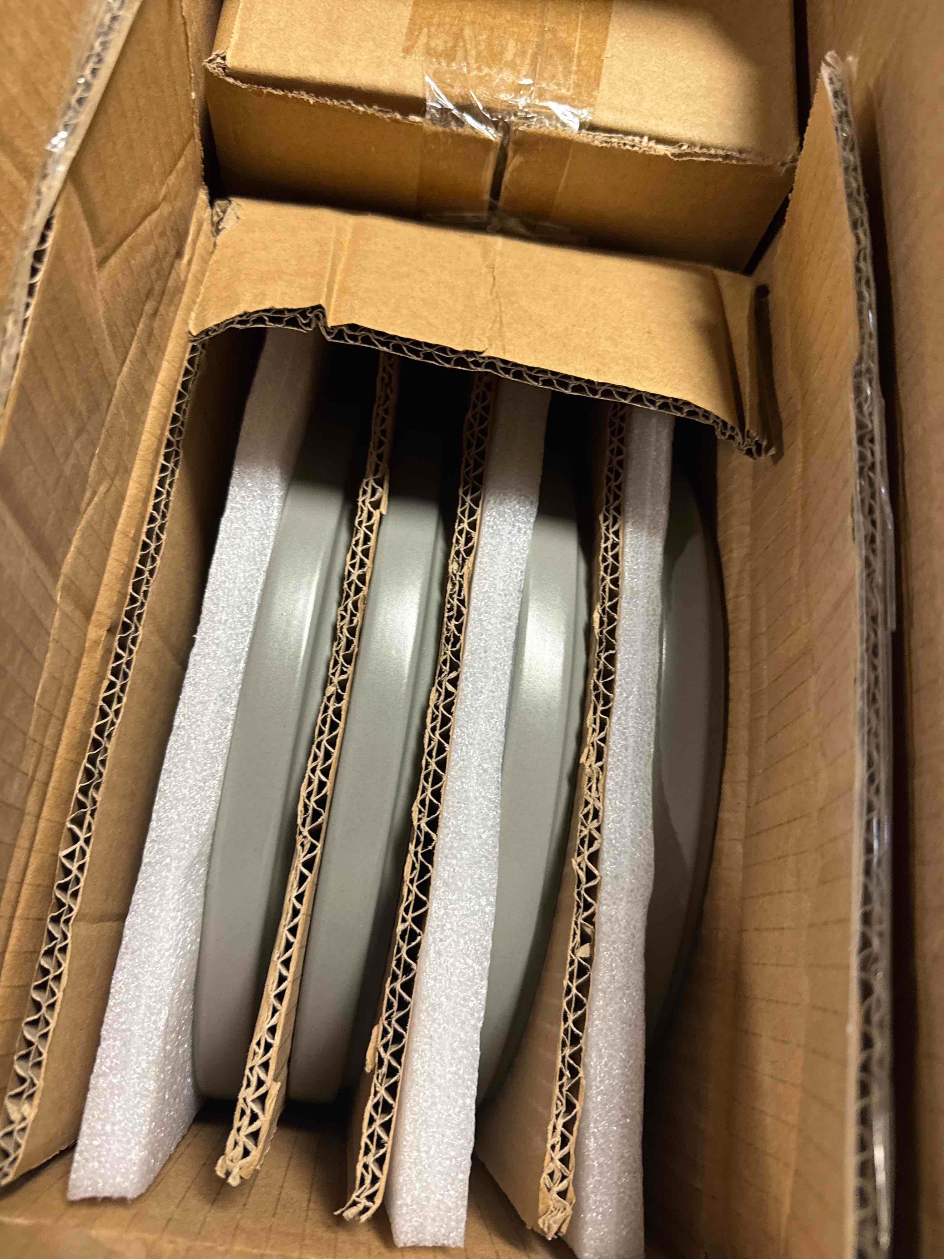 https://s3.amazonaws.com/lotting-images-prod/phillipi/TEA3364948_1757171293947.jpeg