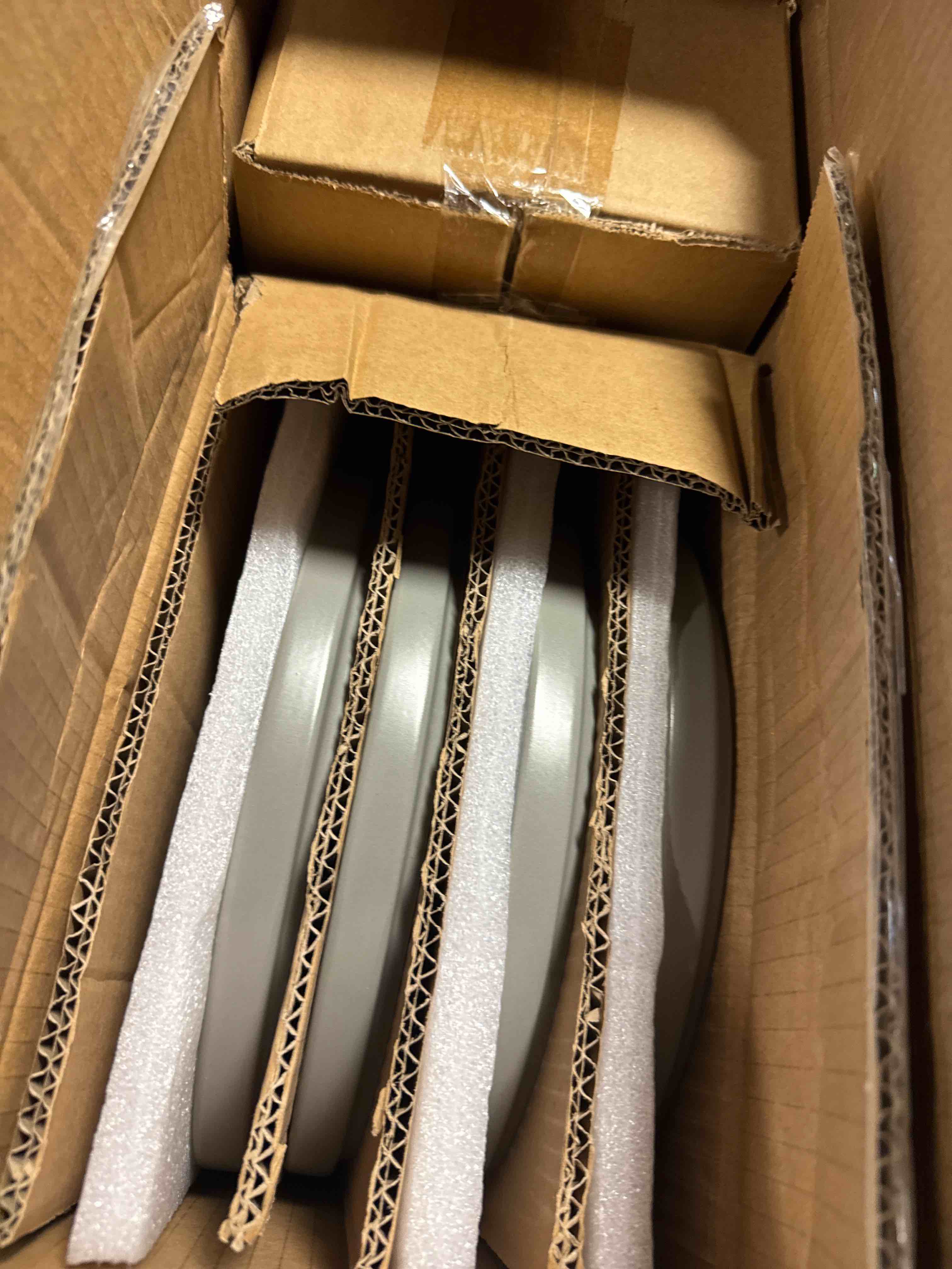 https://s3.amazonaws.com/lotting-images-prod/phillipi/TEA3364948_1757171294713.jpeg