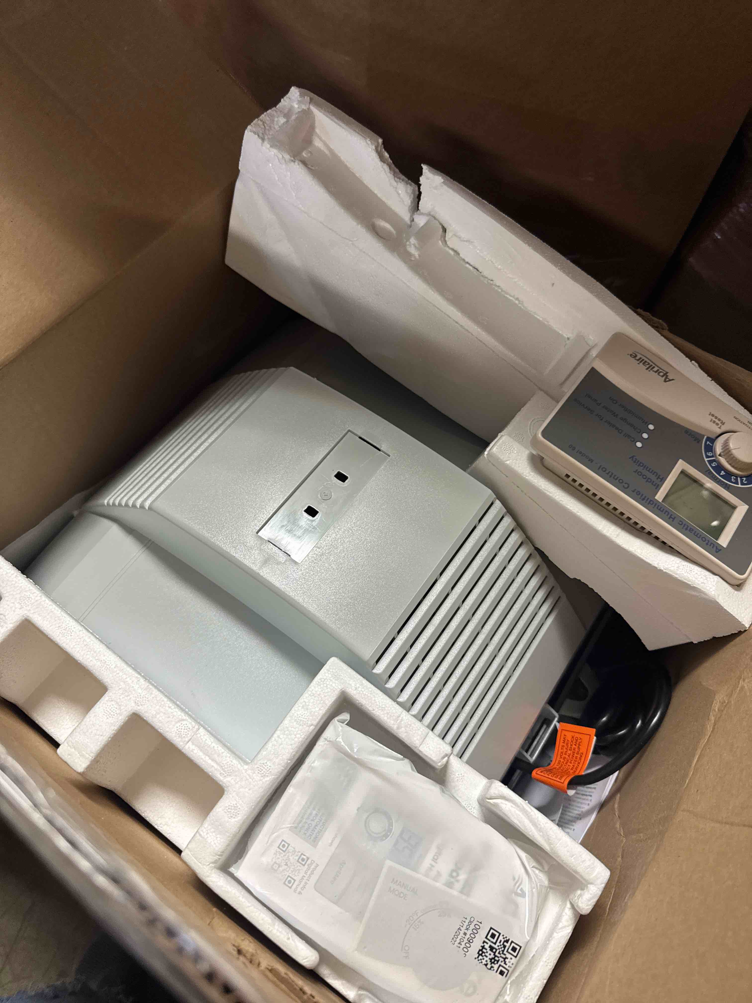 https://s3.amazonaws.com/lotting-images-prod/phillipi/TEA3364968_1757174434877.jpeg