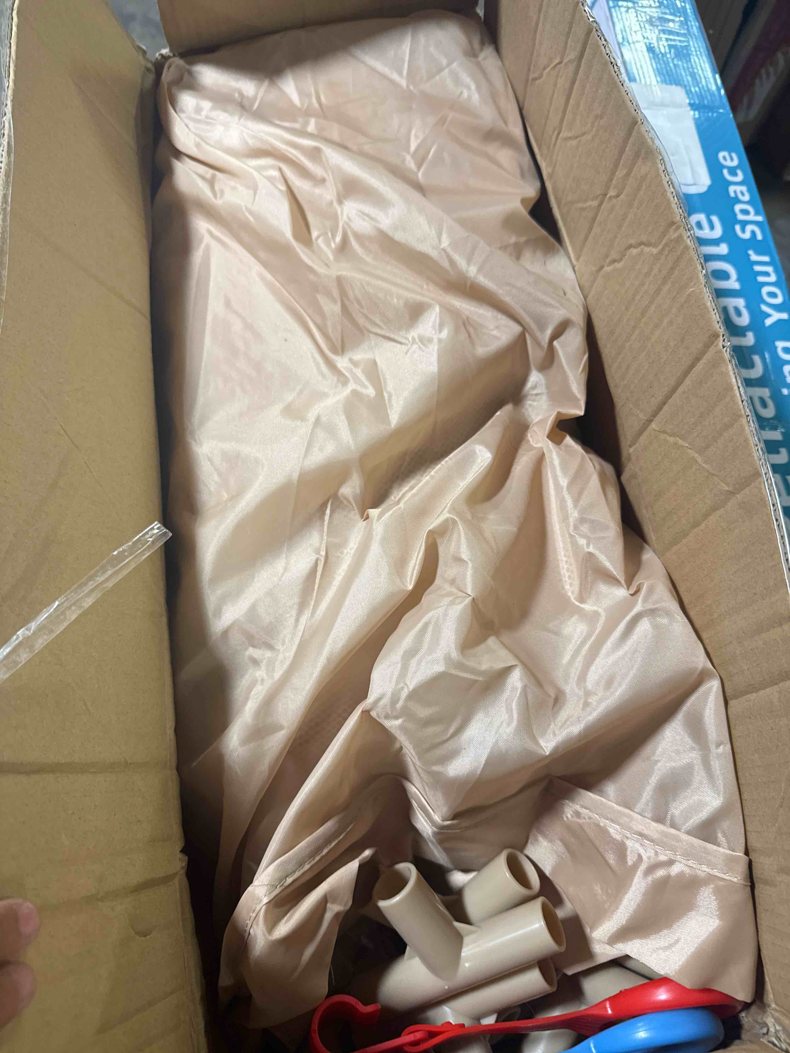 https://s3.amazonaws.com/lotting-images-prod/phillipi/TEA3365070_1757529293258.jpeg