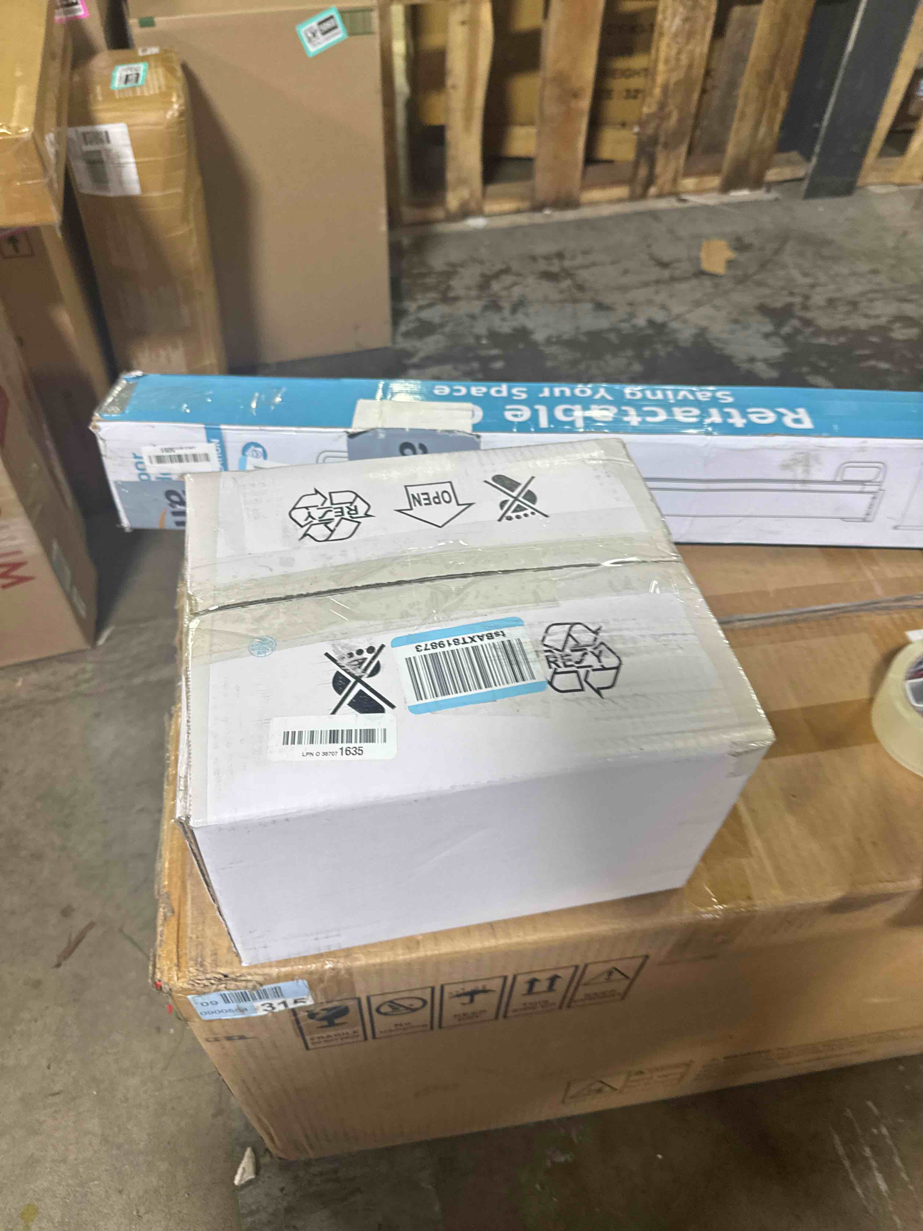 https://s3.amazonaws.com/lotting-images-prod/phillipi/TEA3365072_1757529483533.jpeg