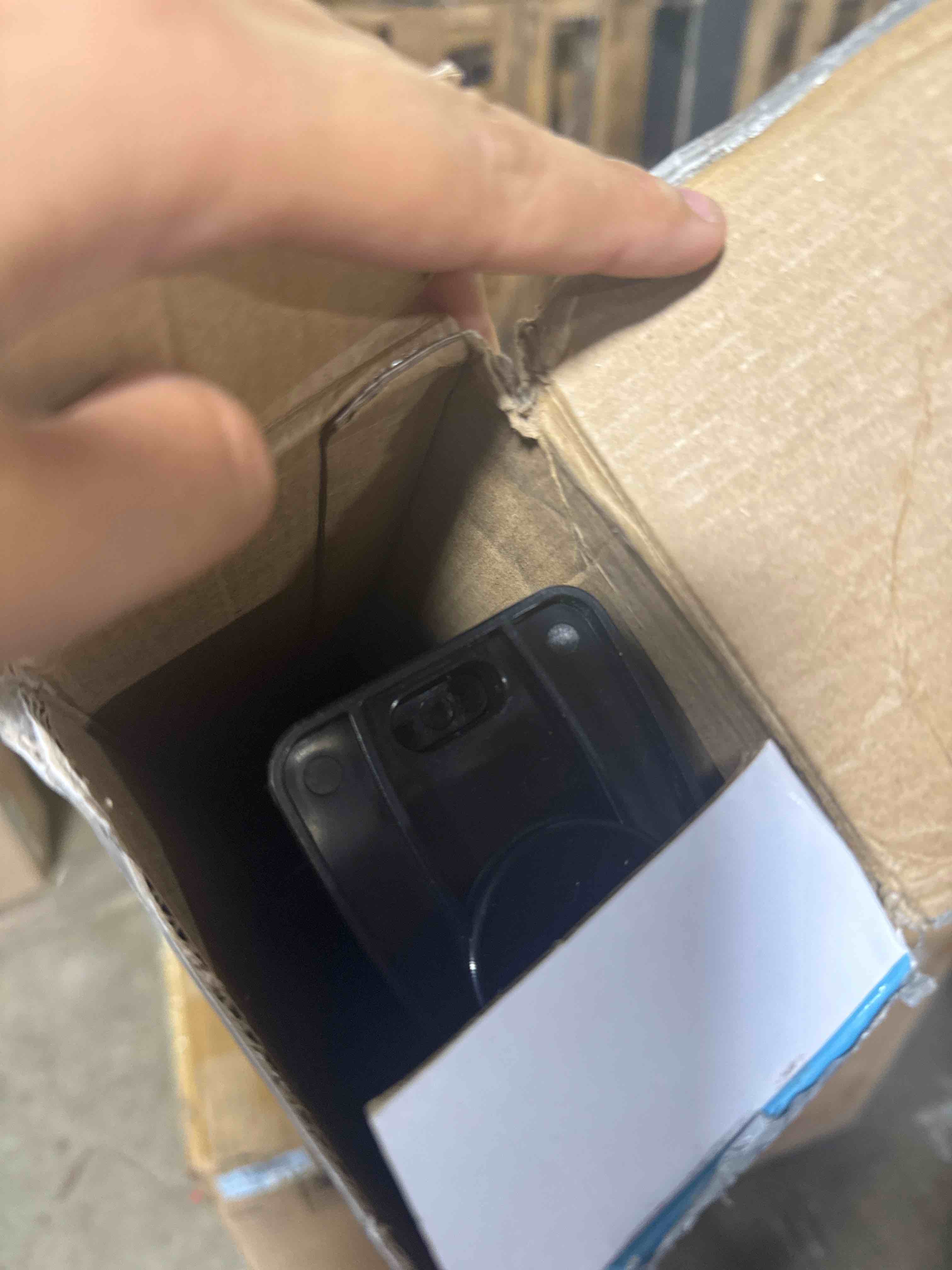 https://s3.amazonaws.com/lotting-images-prod/phillipi/TEA3365073_1757529553405.jpeg
