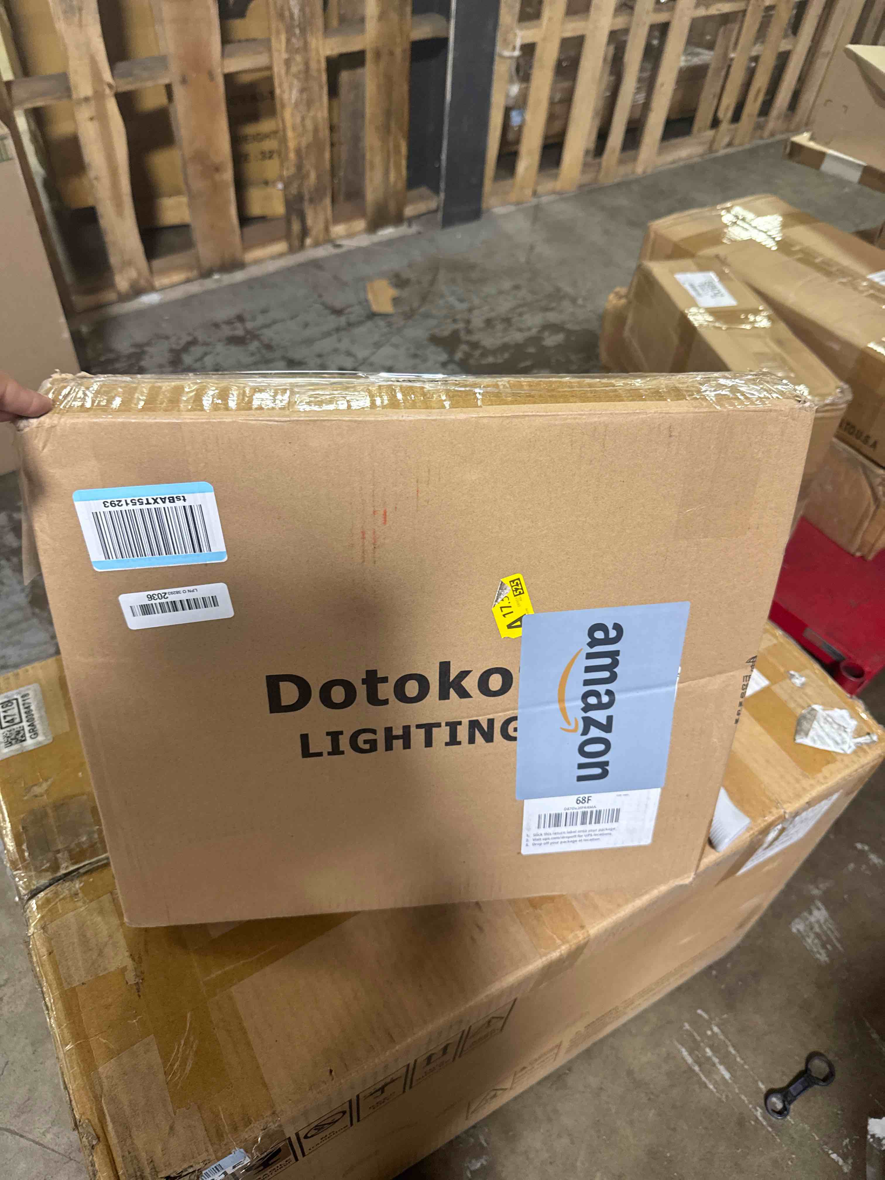 https://s3.amazonaws.com/lotting-images-prod/phillipi/TEA3365076_1757529869627.jpeg