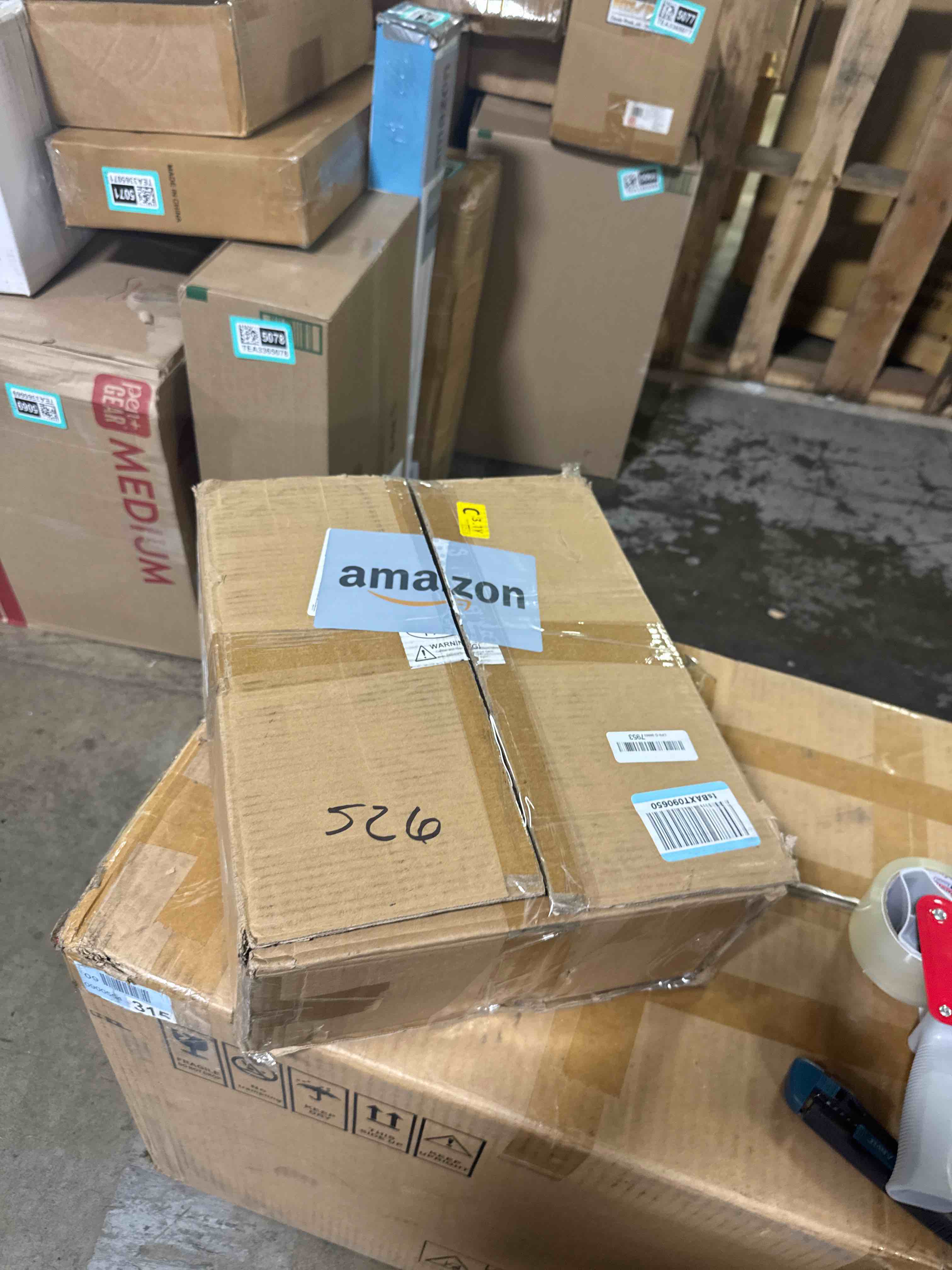https://s3.amazonaws.com/lotting-images-prod/phillipi/TEA3365079_1757530414939.jpeg