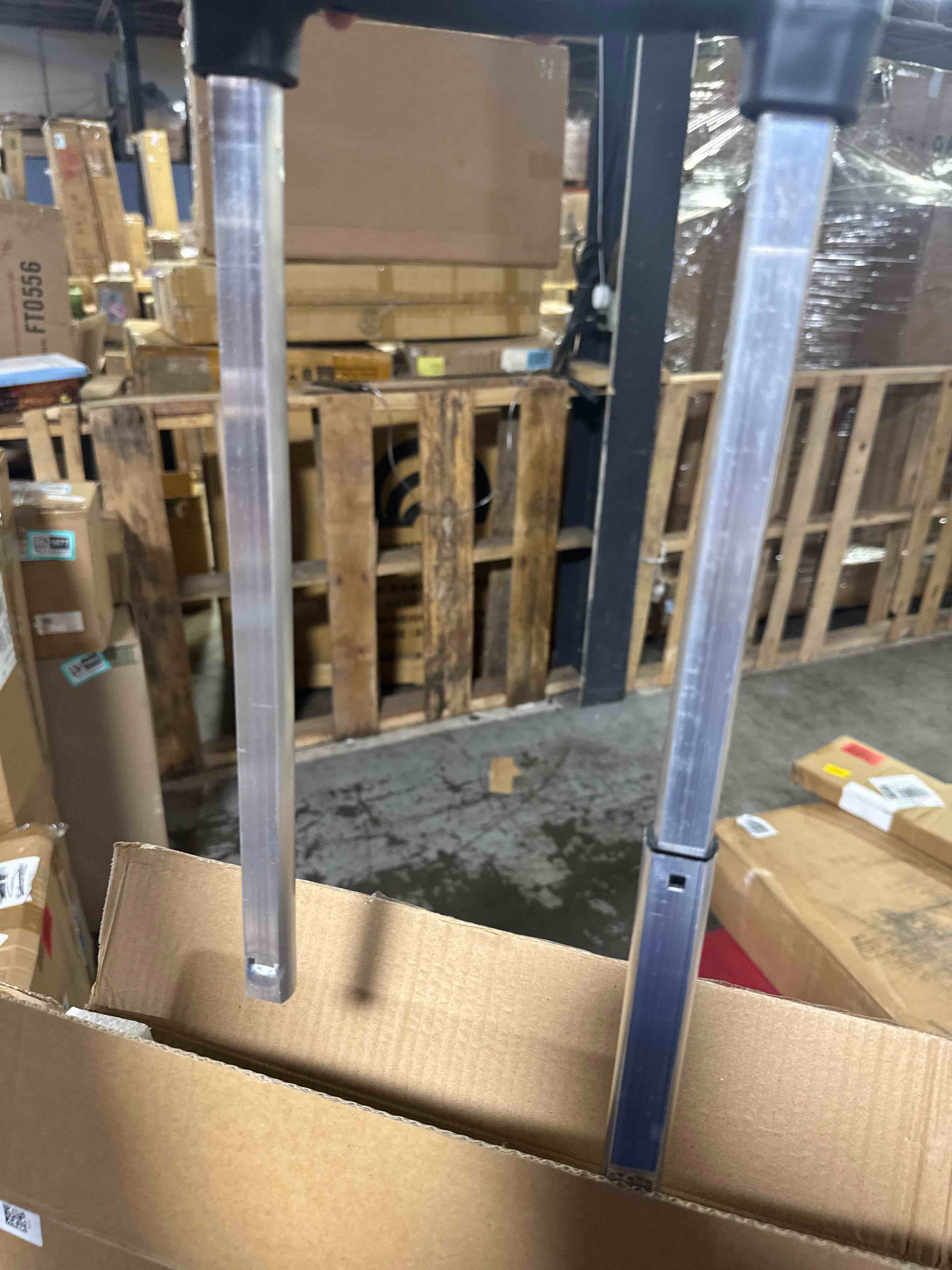 https://s3.amazonaws.com/lotting-images-prod/phillipi/TEA3365082_1757531002362.jpeg