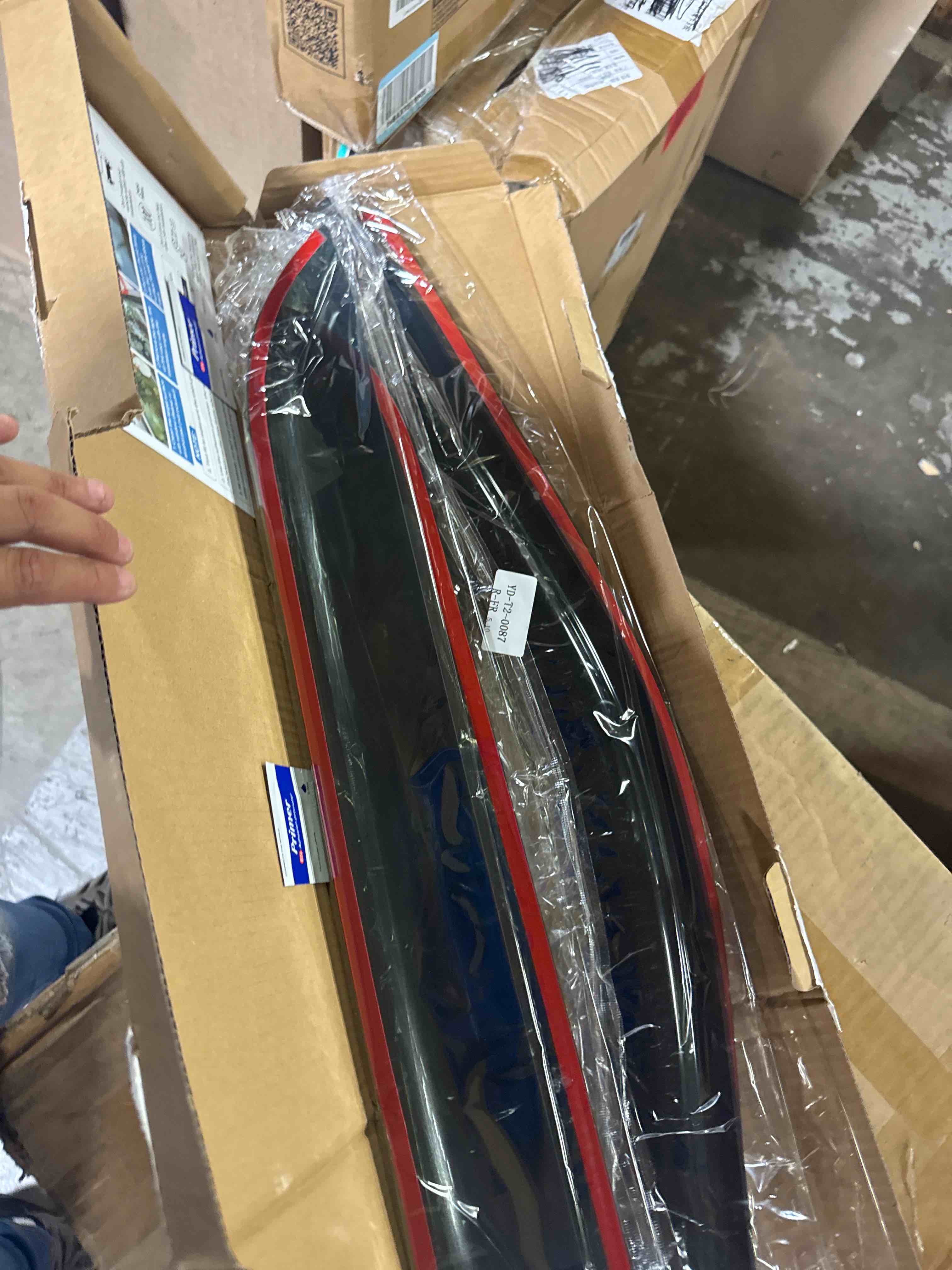 https://s3.amazonaws.com/lotting-images-prod/phillipi/TEA3365083_1757531118666.jpeg