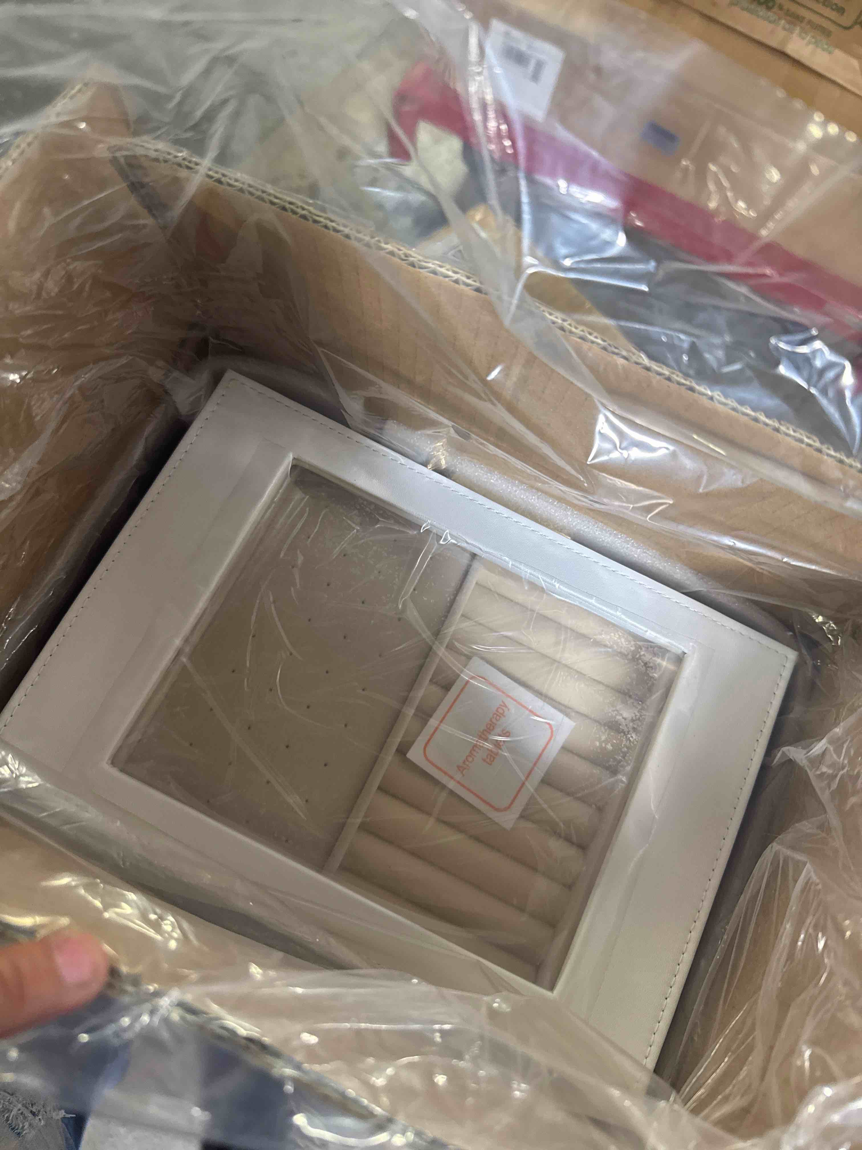 https://s3.amazonaws.com/lotting-images-prod/phillipi/TEA3365088_1757532735568.jpeg