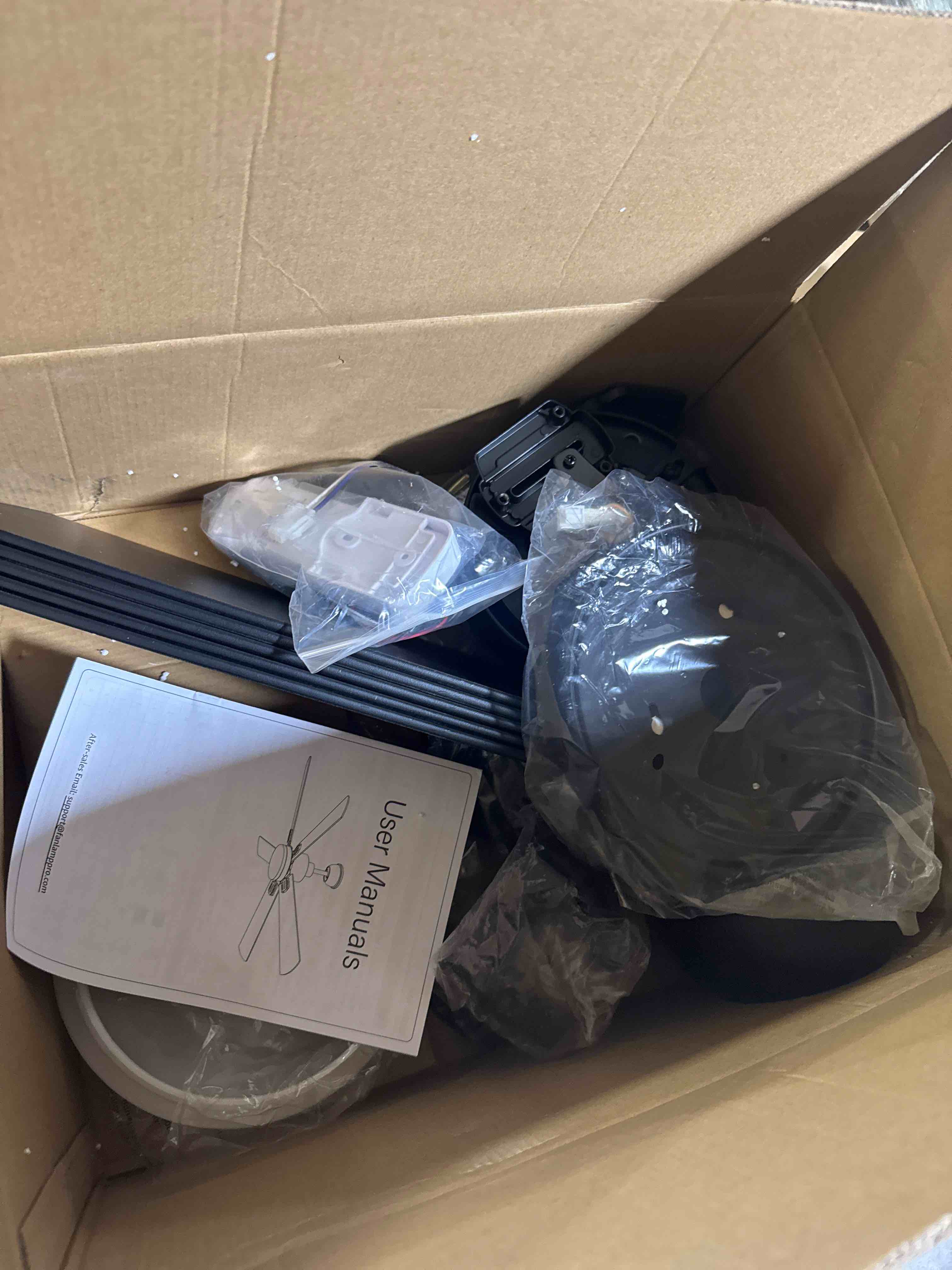 https://s3.amazonaws.com/lotting-images-prod/phillipi/TEA3365090_1757532853999.jpeg