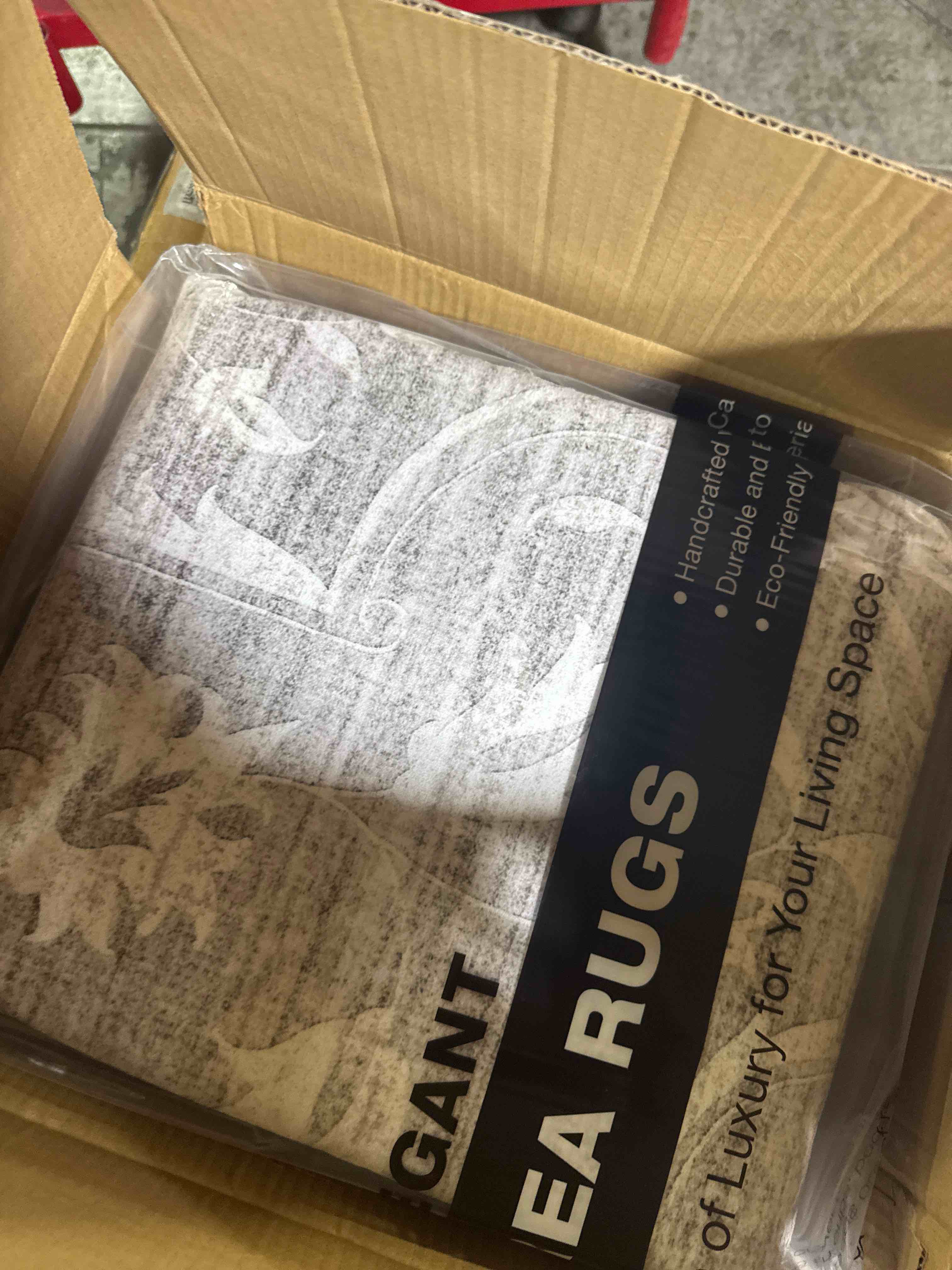 https://s3.amazonaws.com/lotting-images-prod/phillipi/TEA3365091_1757532935557.jpeg