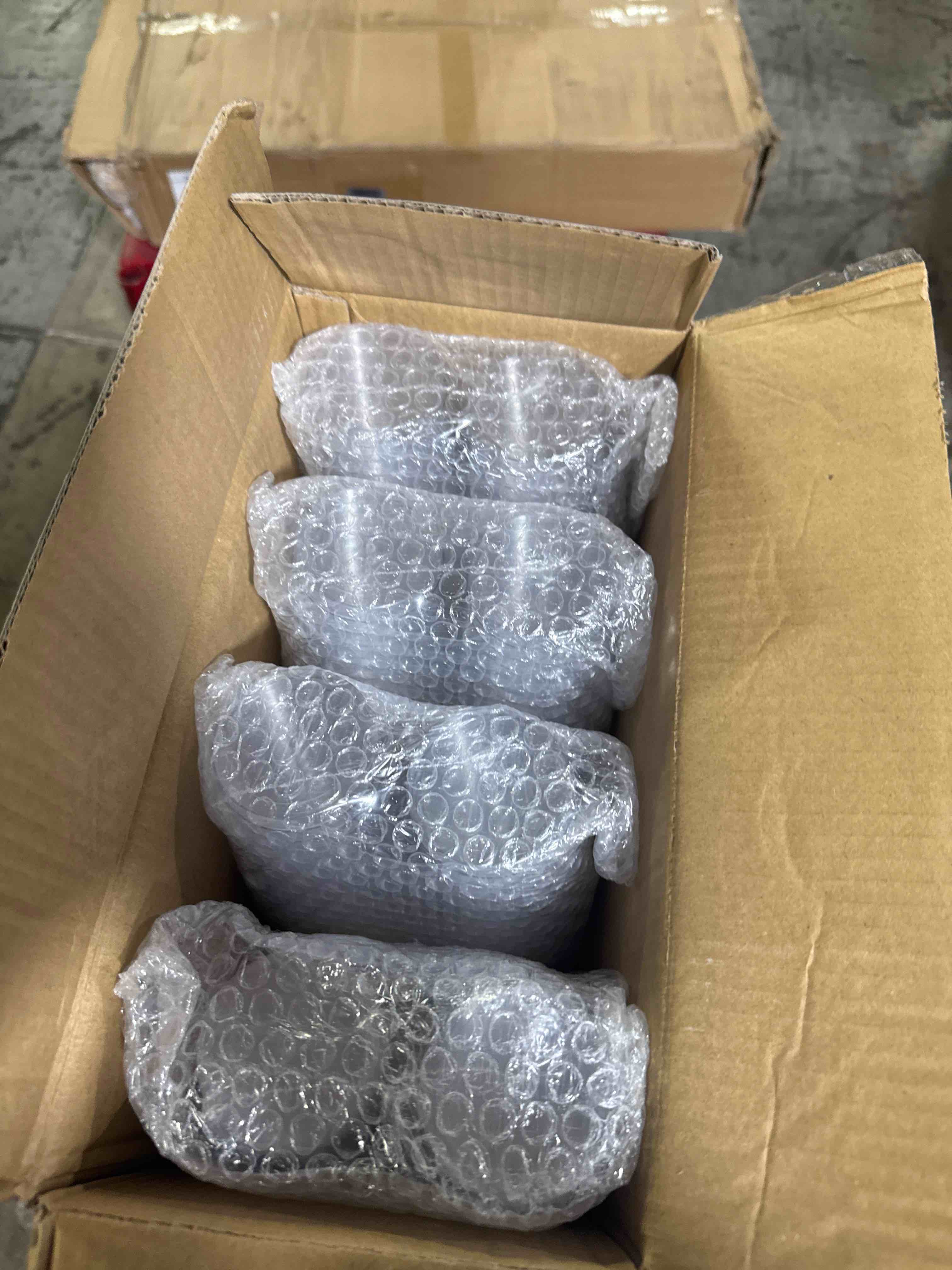 https://s3.amazonaws.com/lotting-images-prod/phillipi/TEA3365094_1757533365475.jpeg