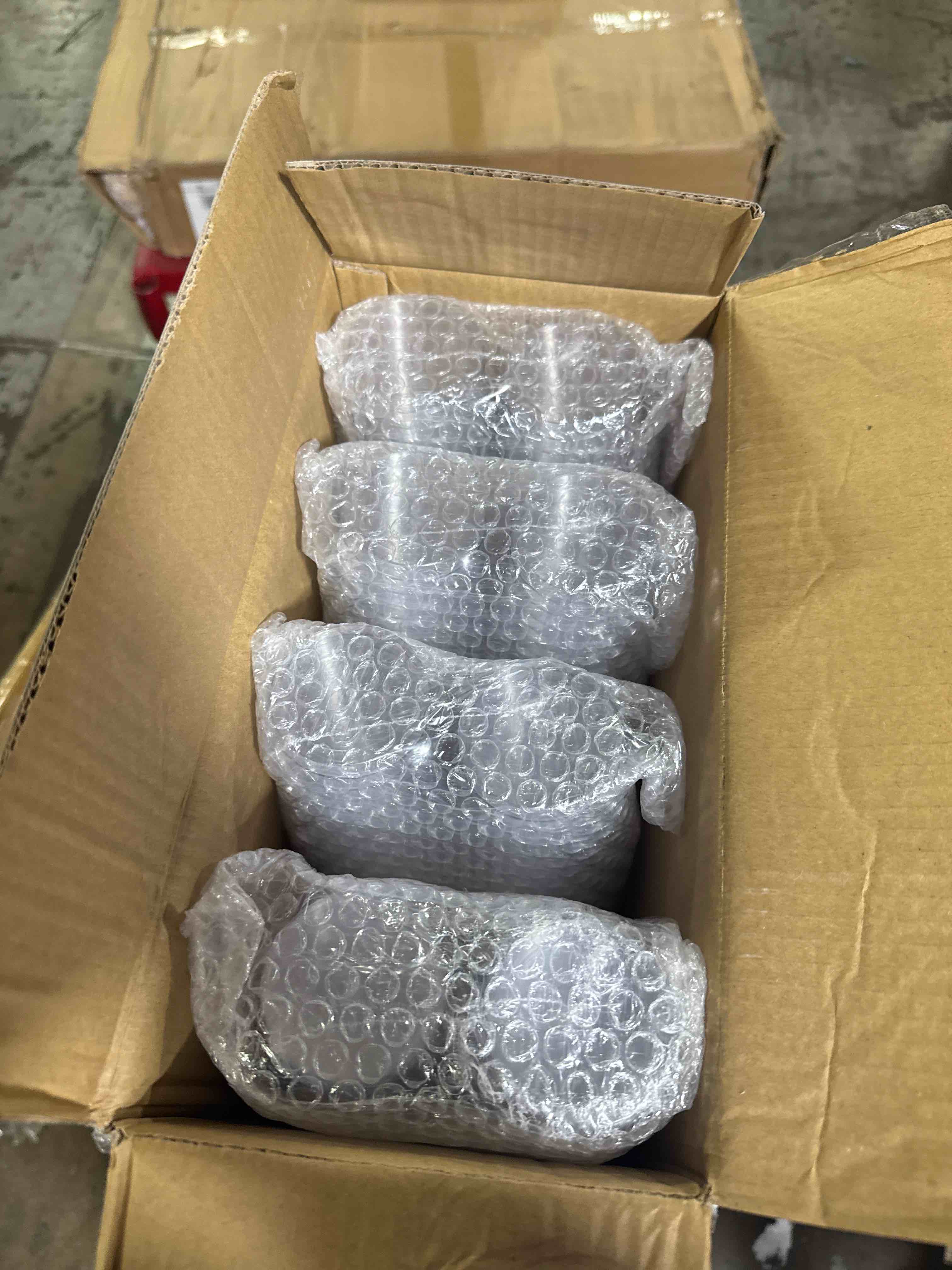 https://s3.amazonaws.com/lotting-images-prod/phillipi/TEA3365094_1757533367081.jpeg